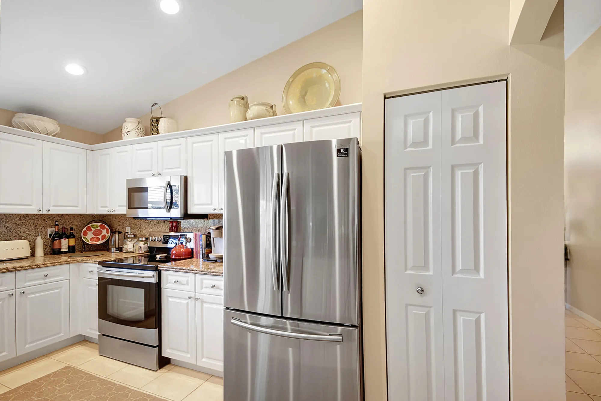 Property Slideshow image 18 of 62 | 6551 via primo st, Lake Worth, FL, 33467