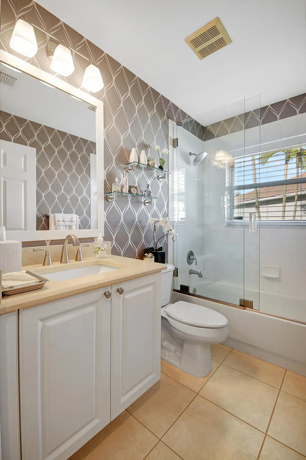 Property Slideshow image 29 of 62 | 6551 via primo st, Lake Worth, FL, 33467