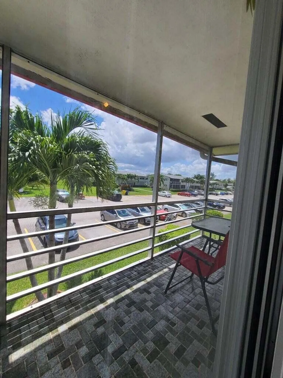 Property Slideshow image 12 of 12 | 133 camden f, West Palm Beach, FL, 33417