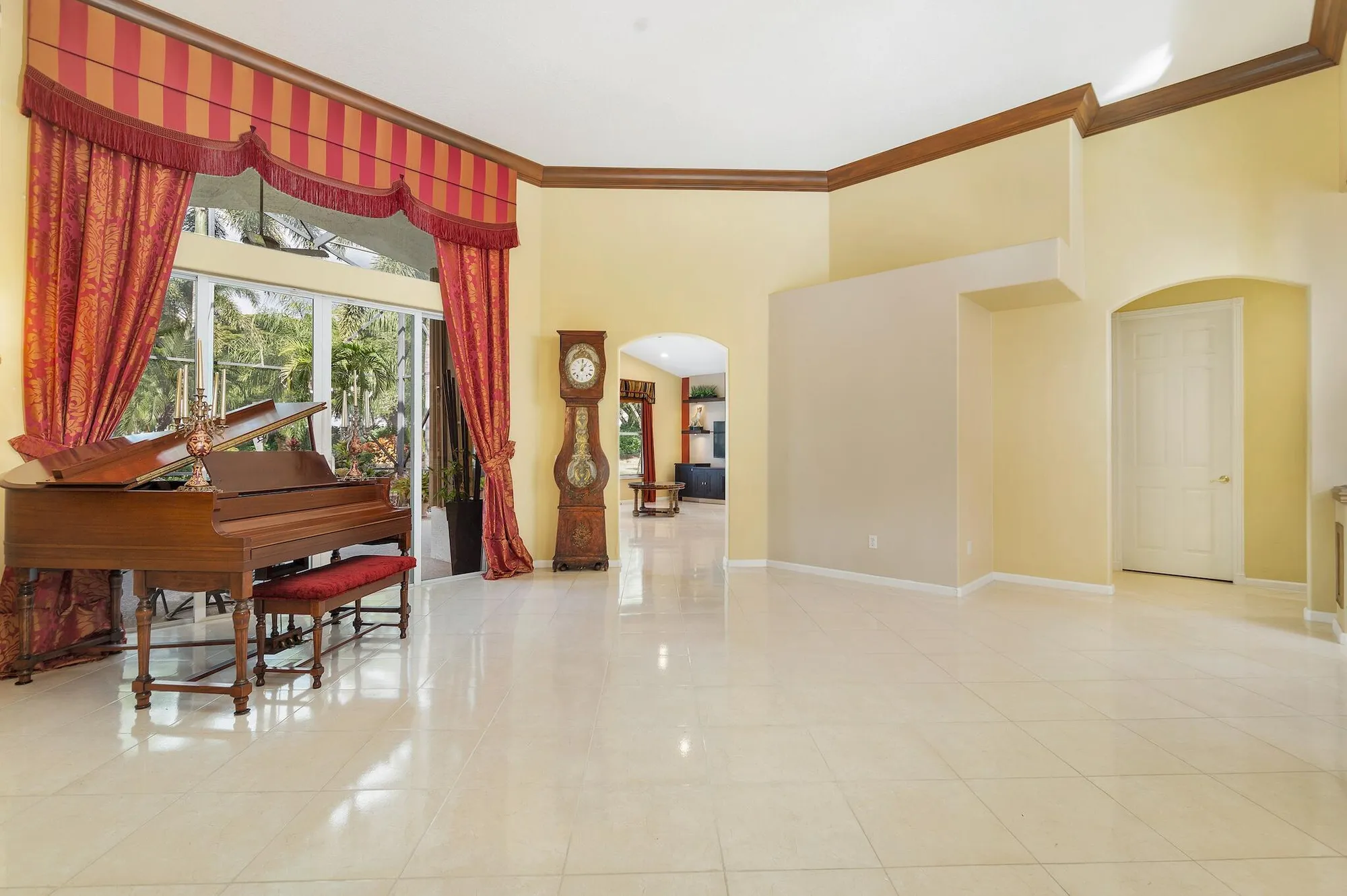 Property Slideshow image 4 of 34 | 7543 tarpon cove cir, Lake Worth, FL, 33467