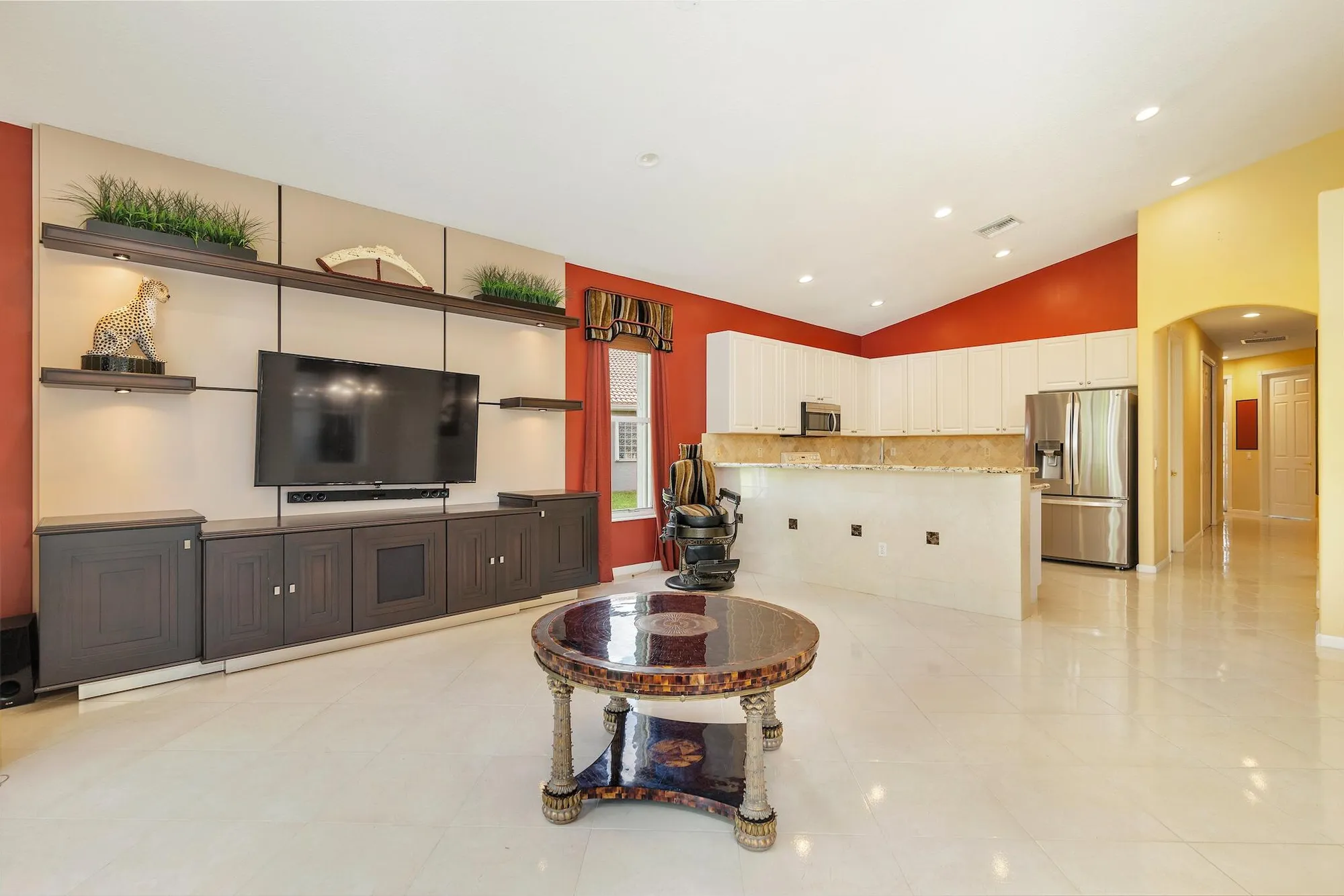 Property Slideshow image 8 of 34 | 7543 tarpon cove cir, Lake Worth, FL, 33467