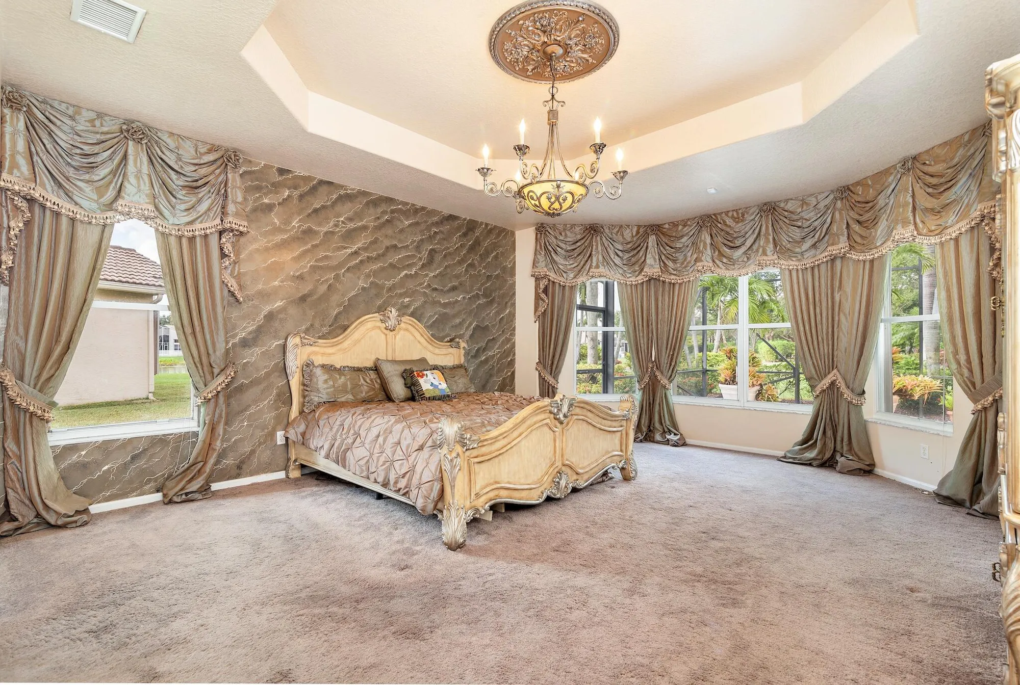 Property Slideshow image 12 of 34 | 7543 tarpon cove cir, Lake Worth, FL, 33467