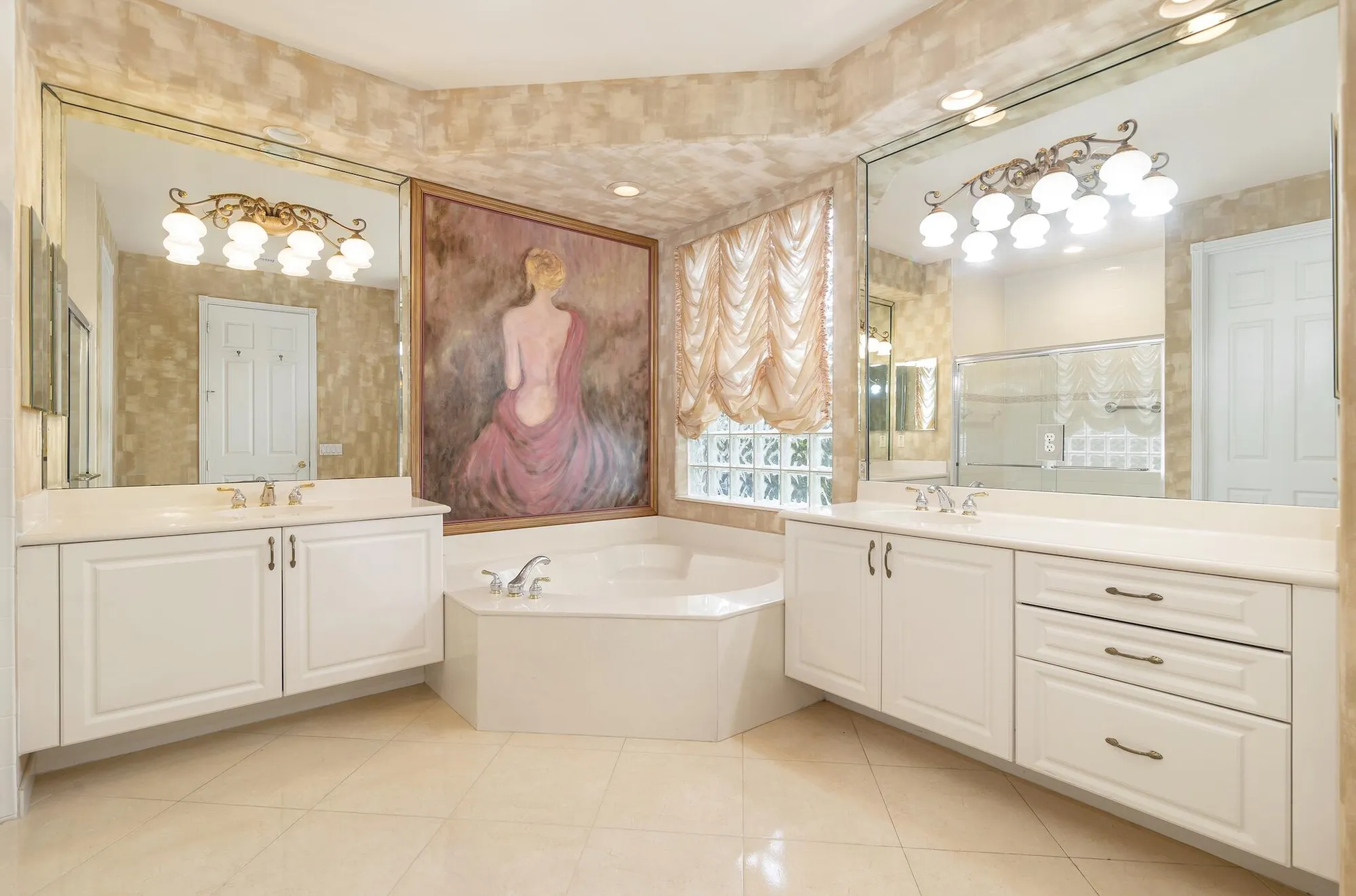 Property Slideshow image 14 of 34 | 7543 tarpon cove cir, Lake Worth, FL, 33467