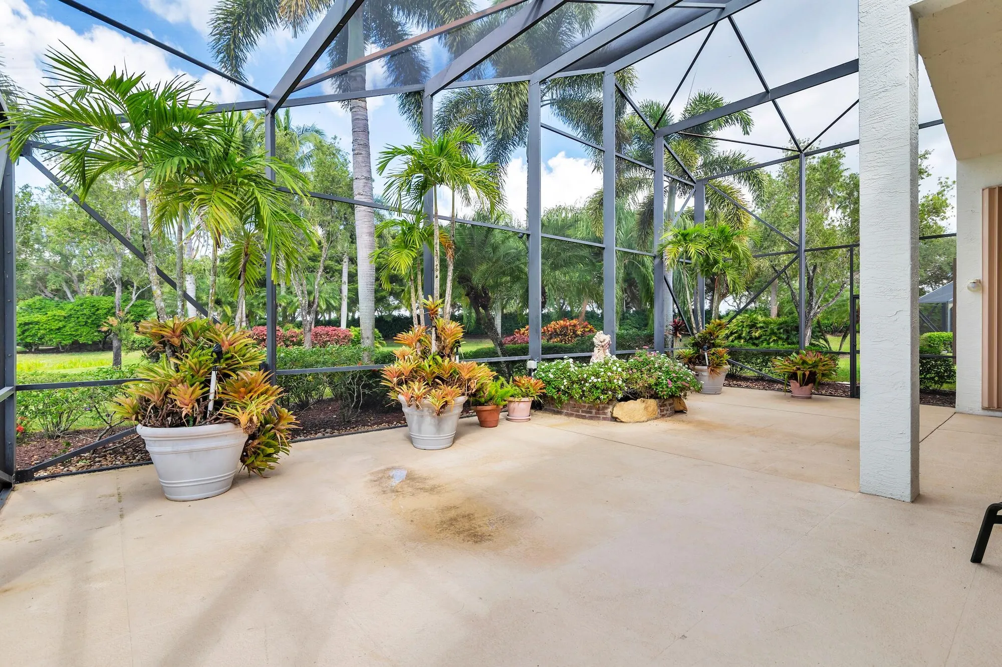 Property Slideshow image 23 of 34 | 7543 tarpon cove cir, Lake Worth, FL, 33467