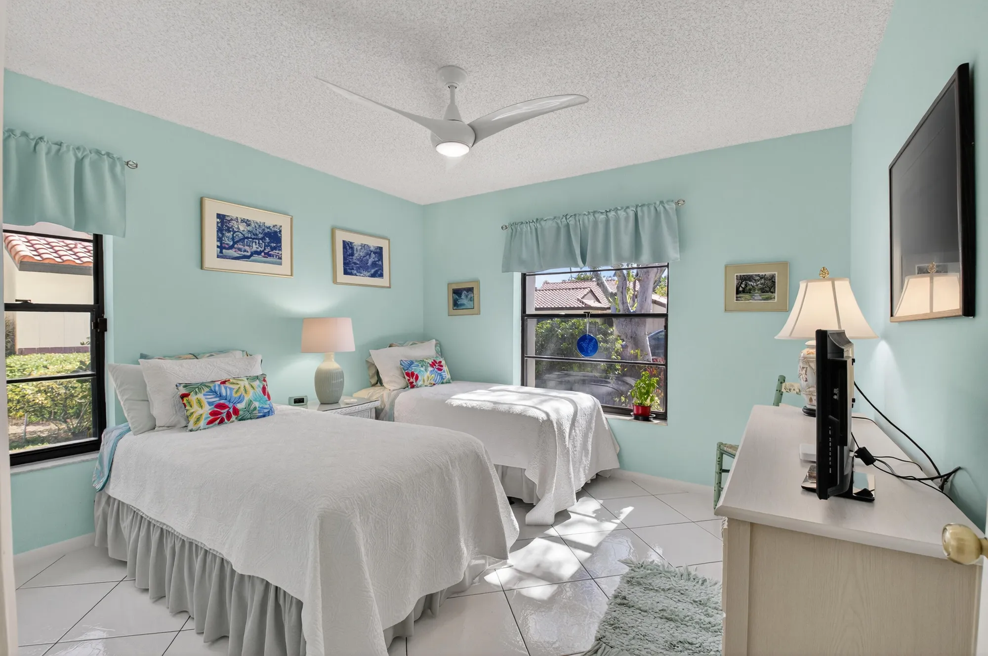 Property Slideshow image 27 of 58 | 5893 sunswept ln b, Boynton Beach, FL, 33437