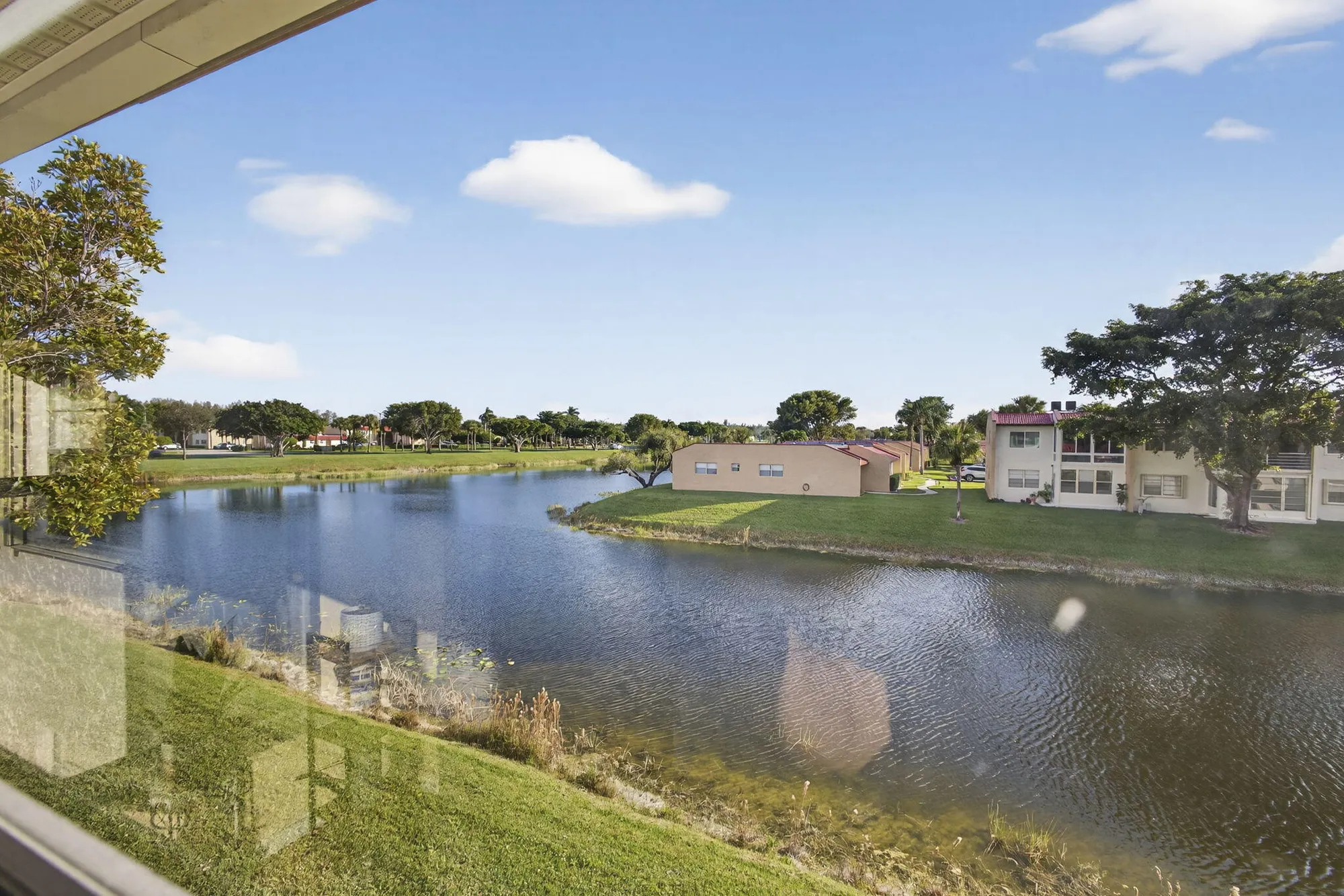 Property Slideshow image 25 of 44 | 148 lake carol dr, West Palm Beach, FL, 33411