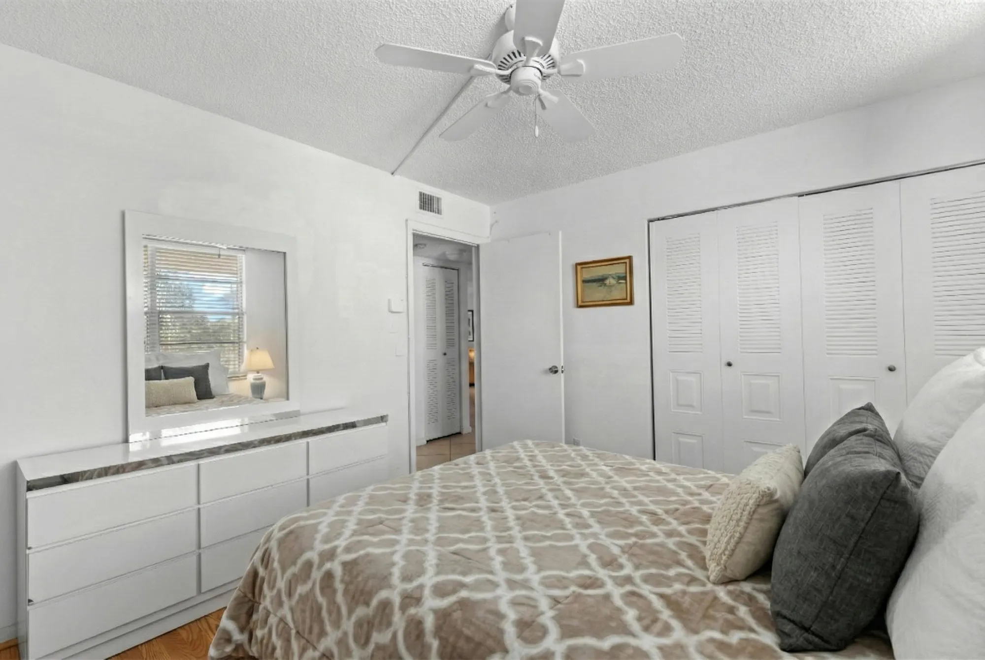 Property Slideshow image 24 of 34 | 27 abbey ln 205, Delray Beach, FL, 33446