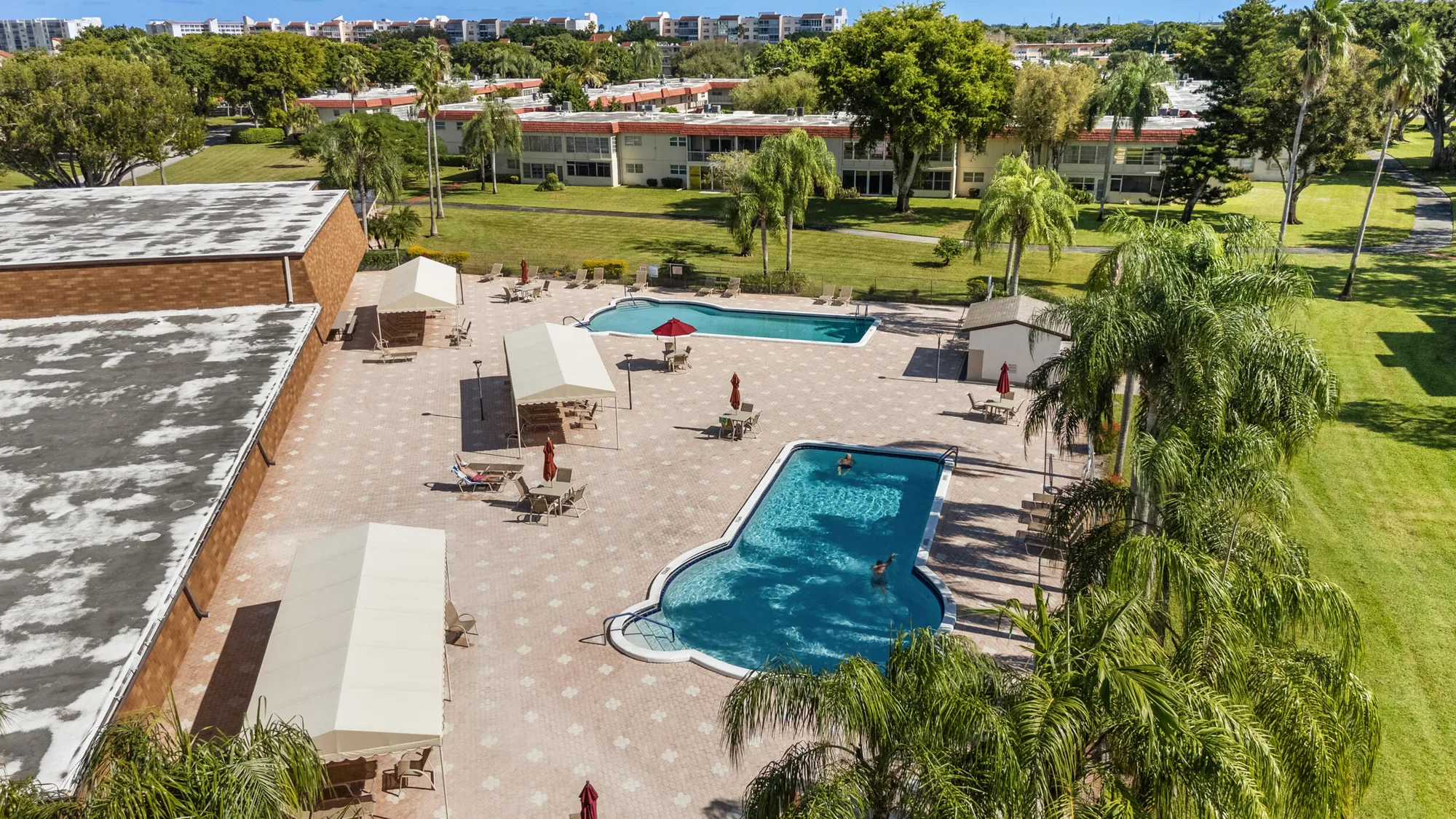Property Slideshow image 28 of 34 | 27 abbey ln 205, Delray Beach, FL, 33446