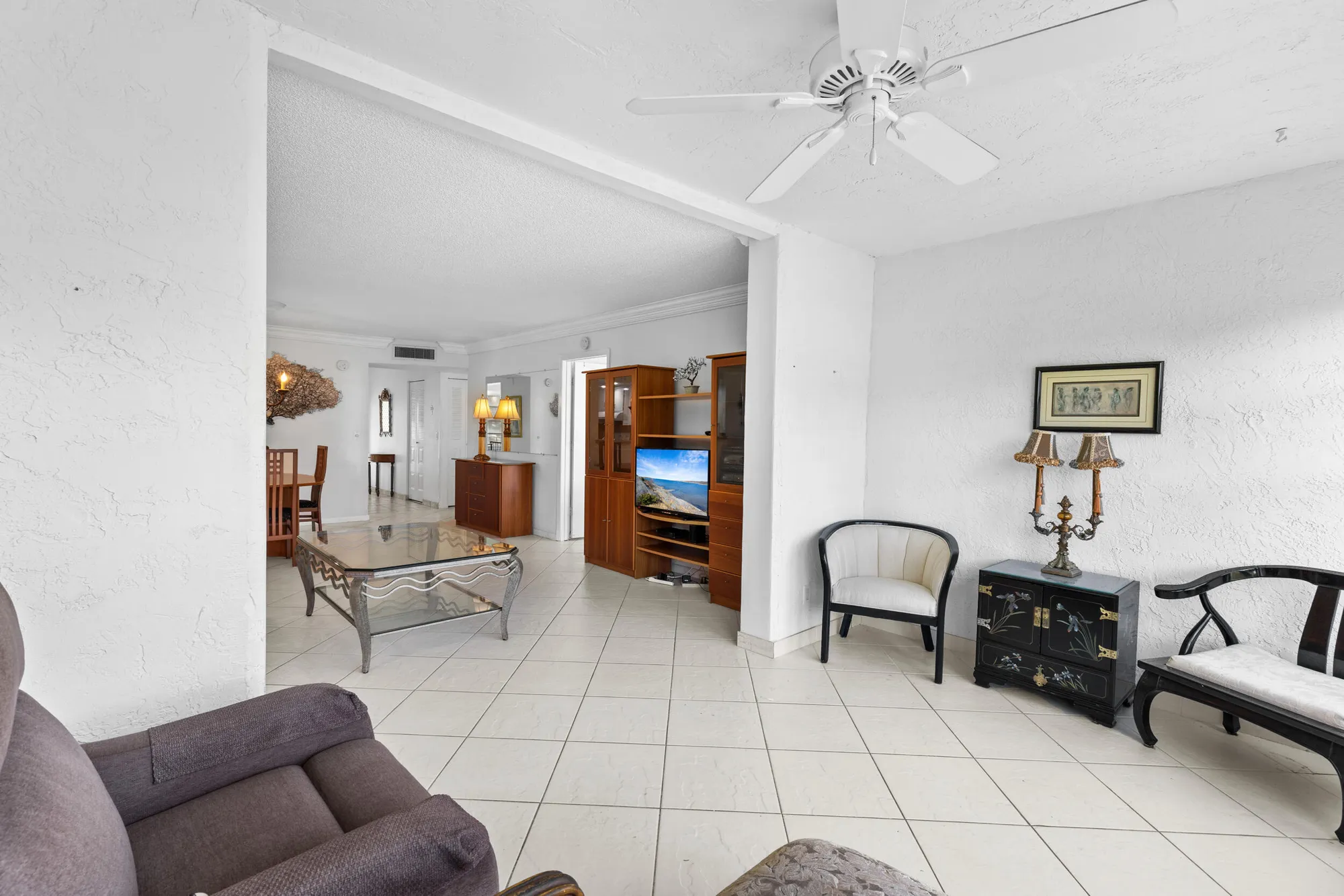 Property Slideshow image 14 of 34 | 27 abbey ln 205, Delray Beach, FL, 33446