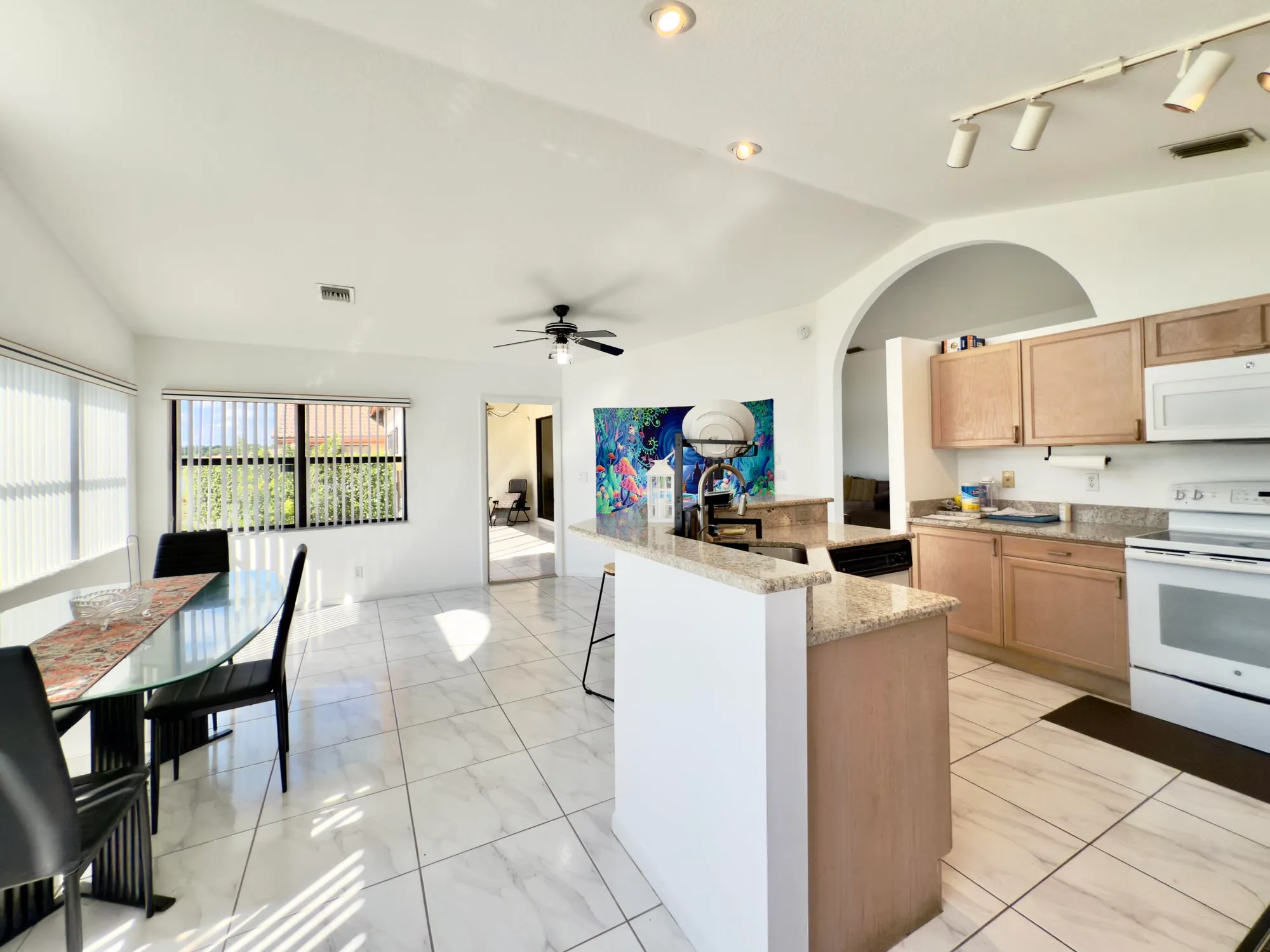 Property Slideshow image 12 of 50 | 8491 heather pl, Boynton Beach, FL, 33472