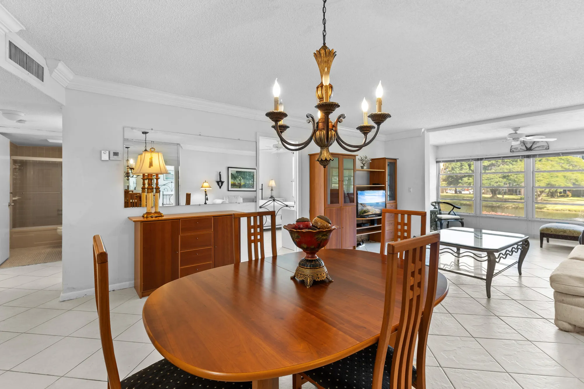 Property Slideshow image 9 of 34 | 27 abbey ln 205, Delray Beach, FL, 33446