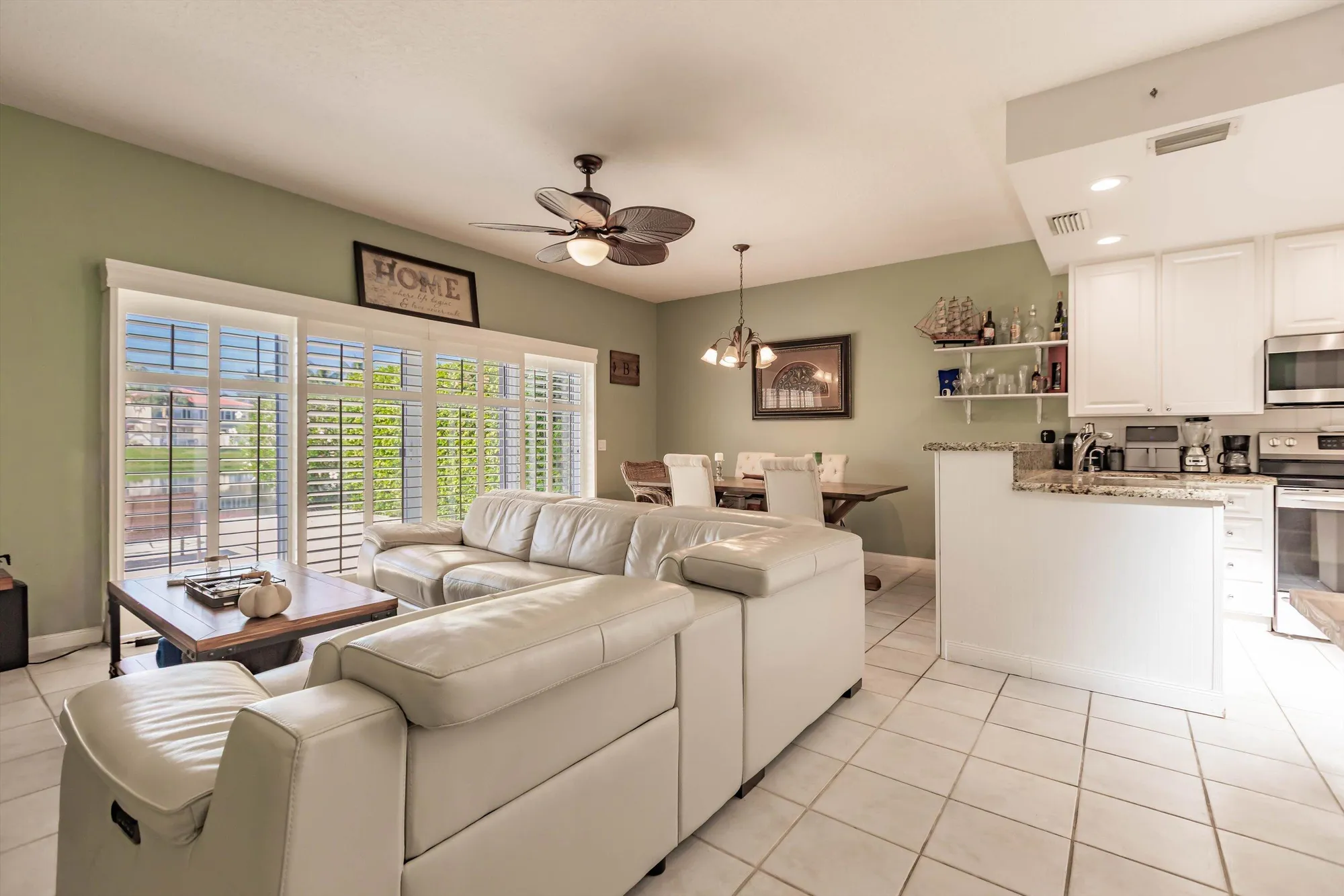 Property Slideshow image 9 of 41 | 2069 tarpon lake way, West Palm Beach, FL, 33411