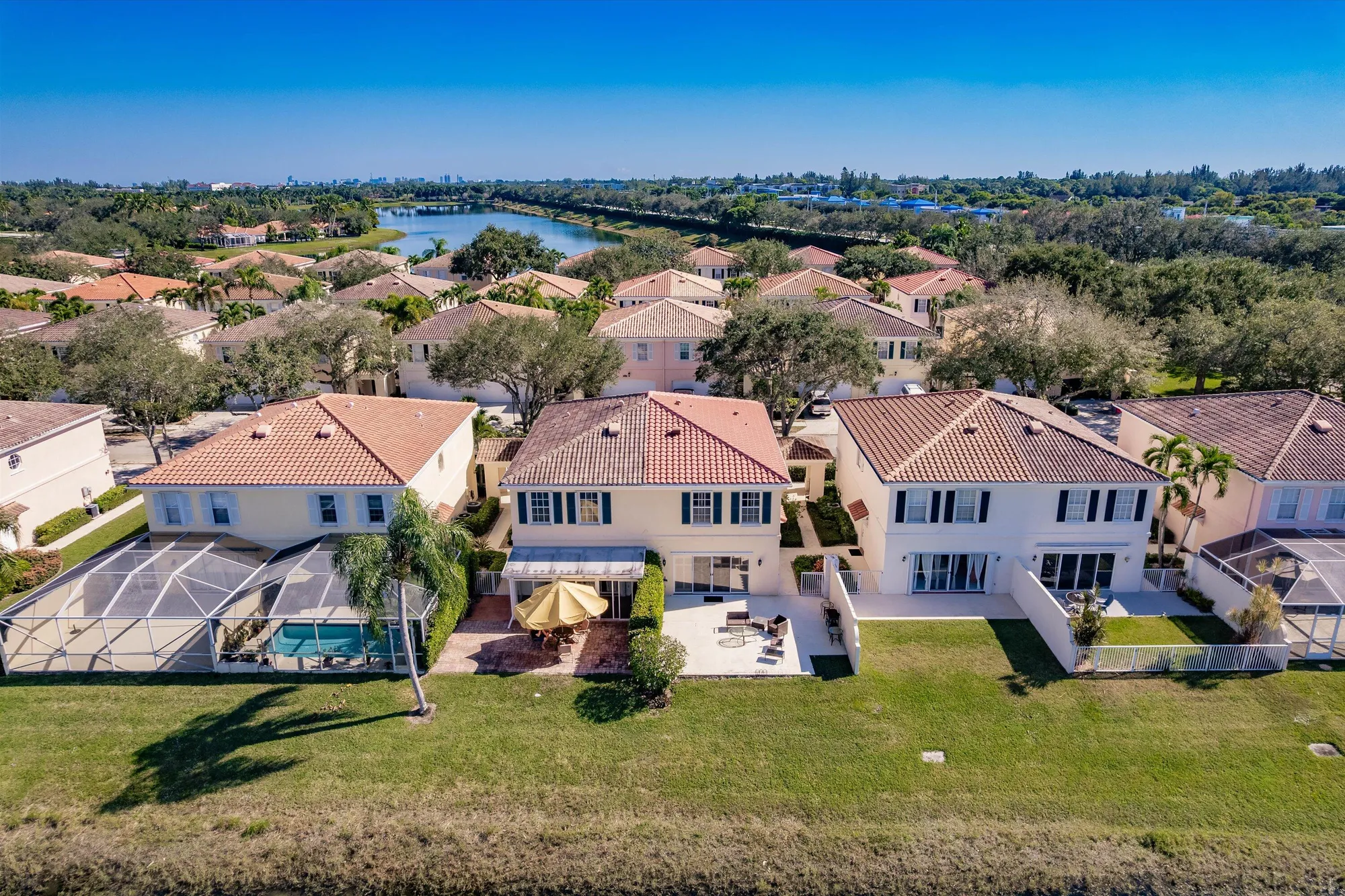 Property Slideshow image 36 of 41 | 2069 tarpon lake way, West Palm Beach, FL, 33411