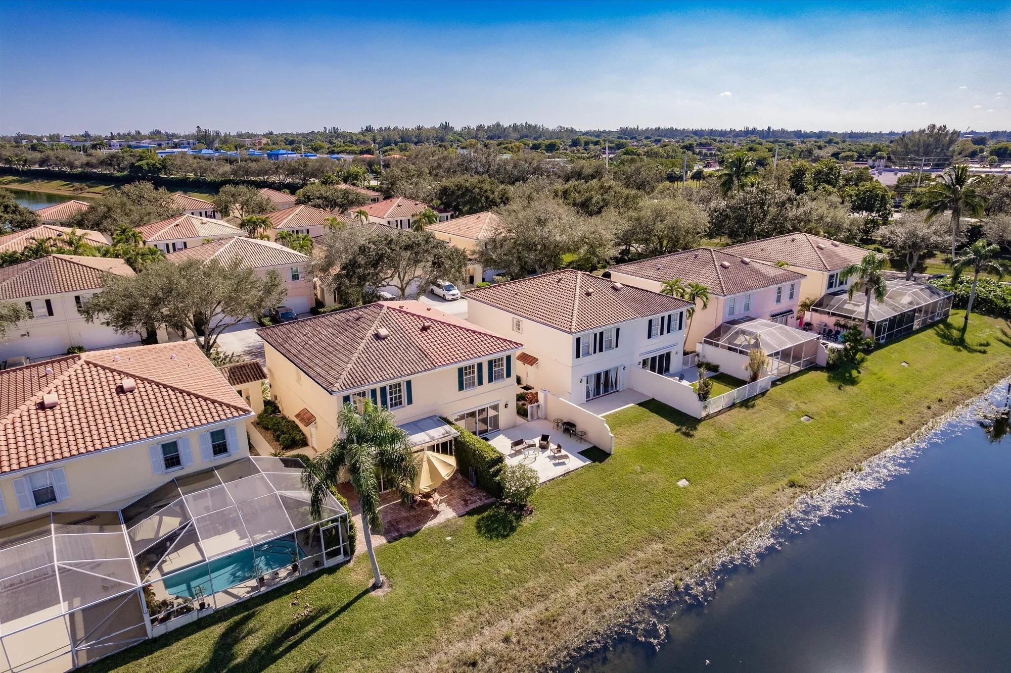 Property Slideshow image 38 of 41 | 2069 tarpon lake way, West Palm Beach, FL, 33411