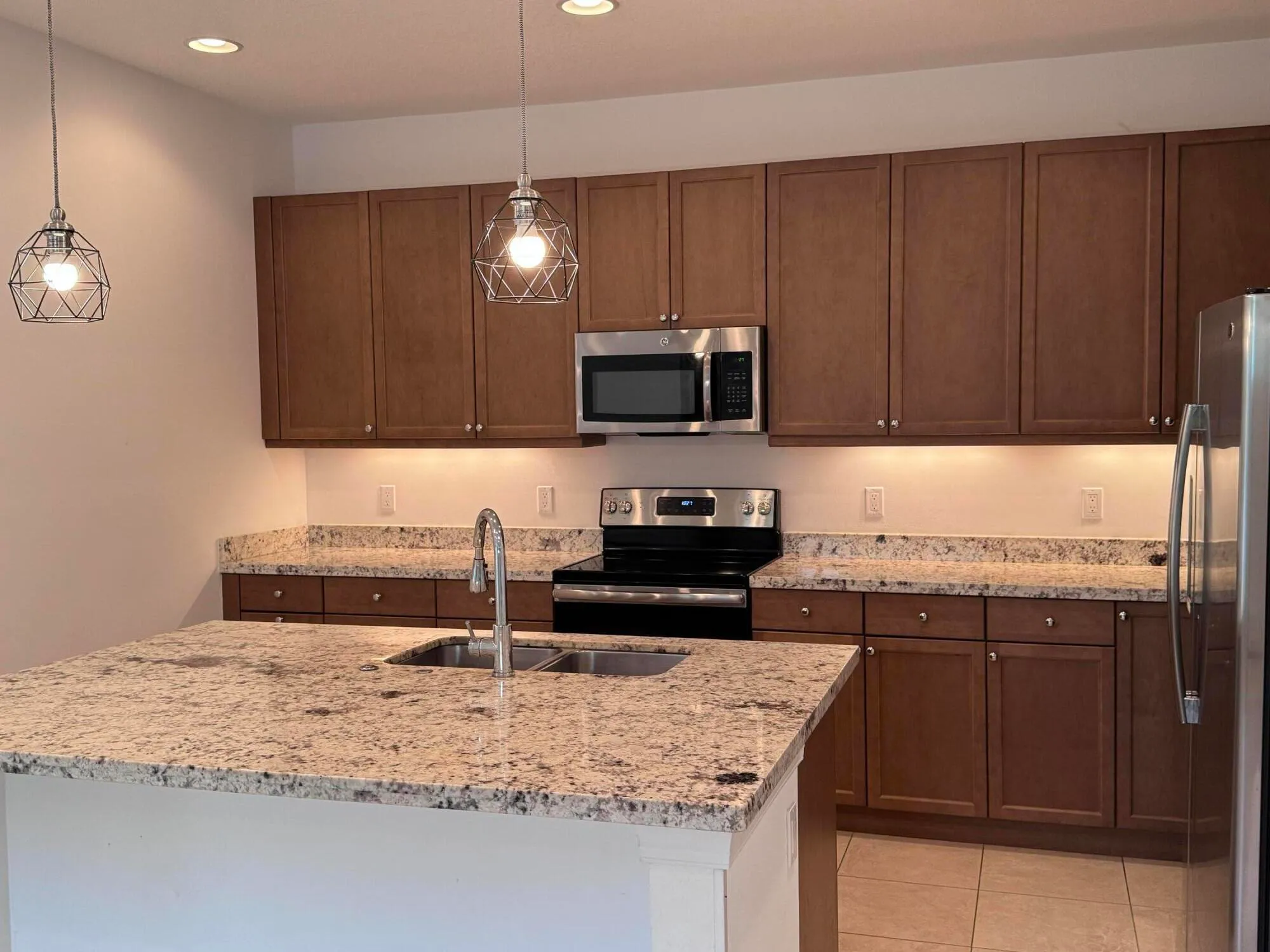 Property Slideshow image 9 of 26 | 21045 sw modena way, Port Saint Lucie, FL, 34986