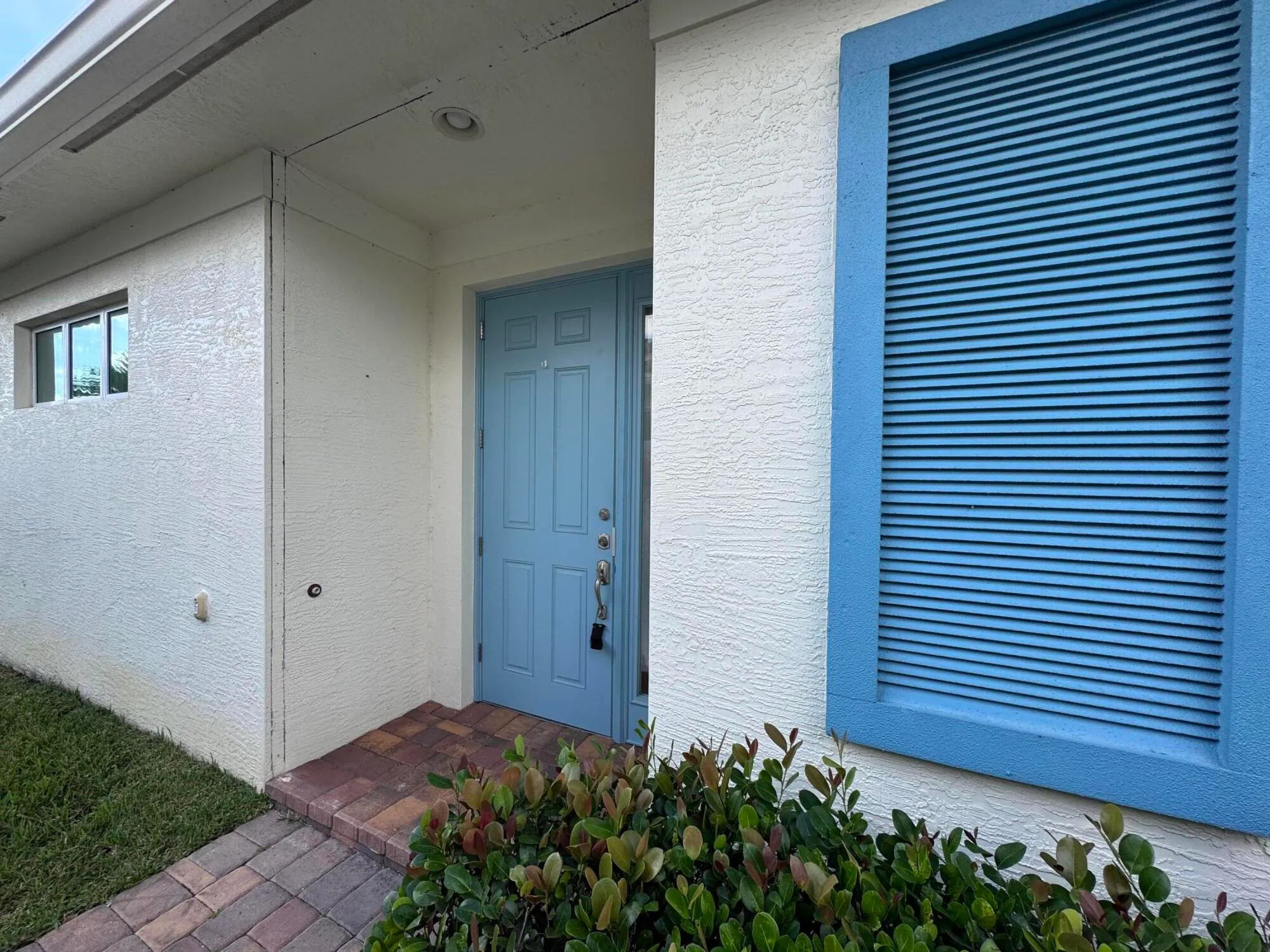 Property Slideshow image 4 of 26 | 21045 sw modena way, Port Saint Lucie, FL, 34986