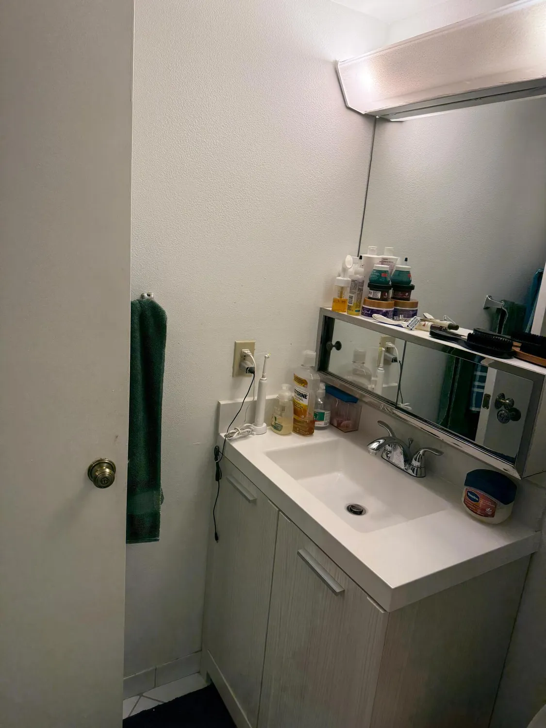 Property Slideshow image 13 of 13 | 130 lake meryl dr 126, West Palm Beach, FL, 33411