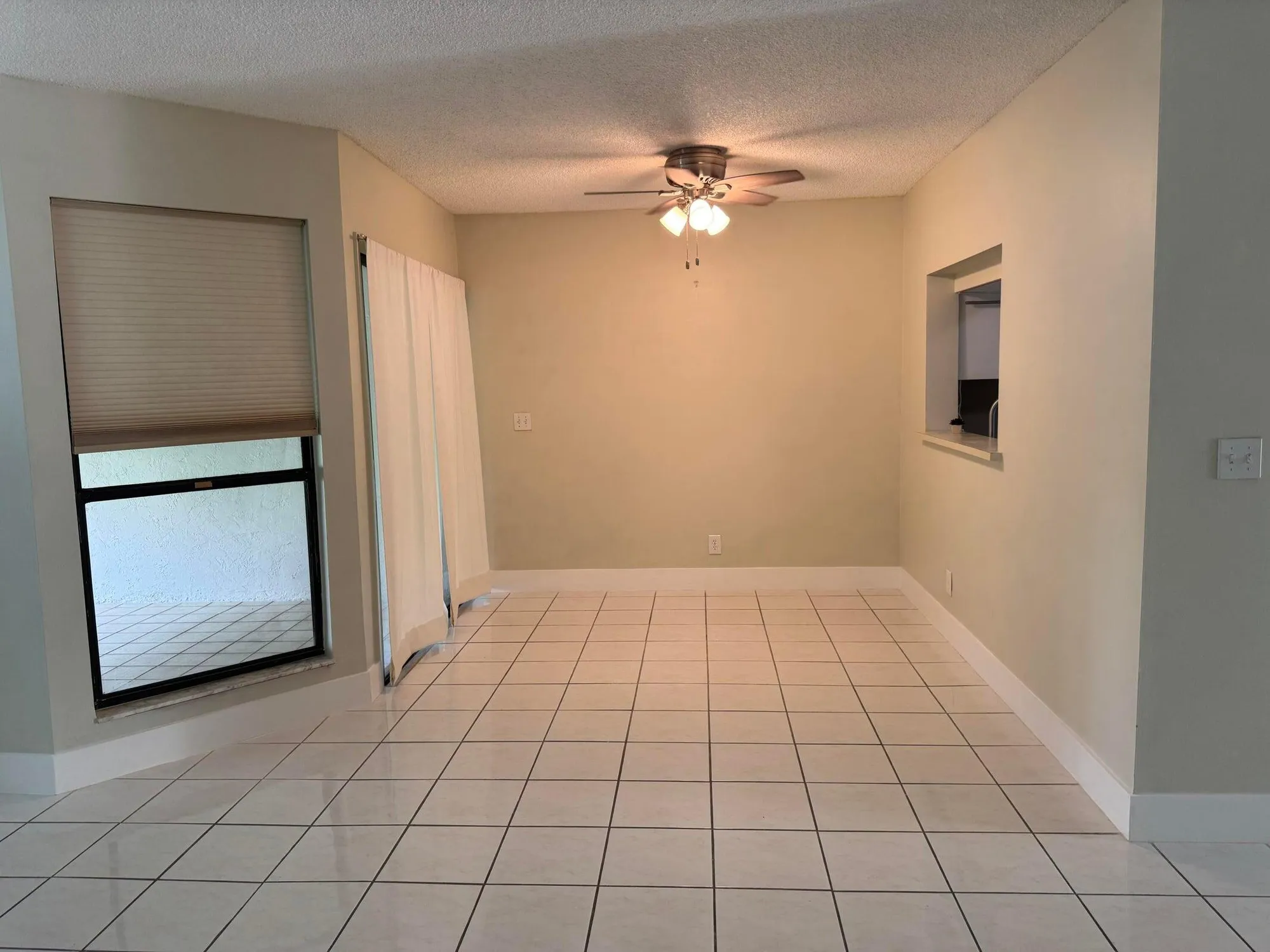 Property Slideshow image 6 of 14 | 3242 perimeter dr, Greenacres, FL, 33467