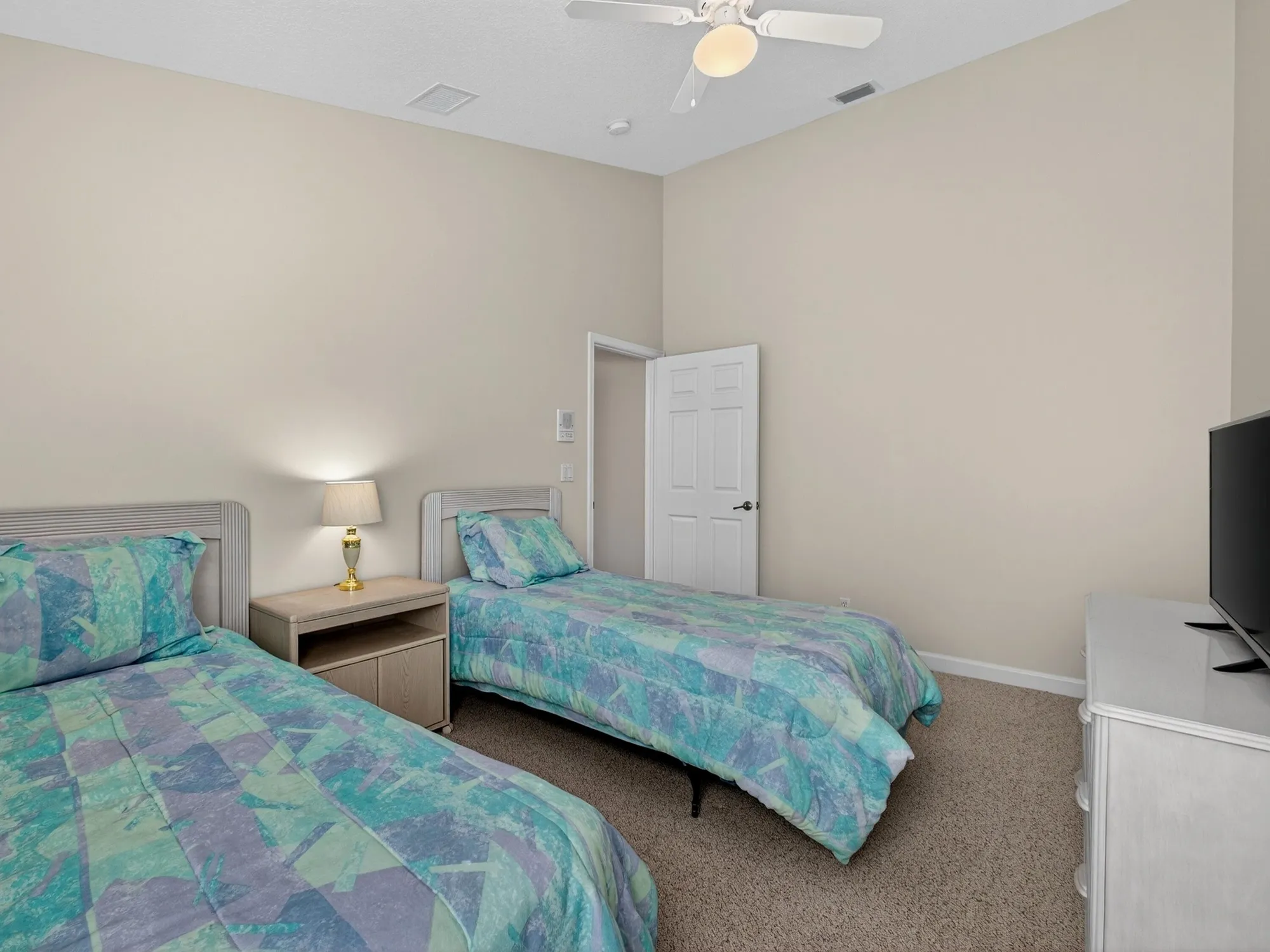 Property Slideshow image 39 of 64 | 7128 brunswick cir, Boynton Beach, FL, 33472