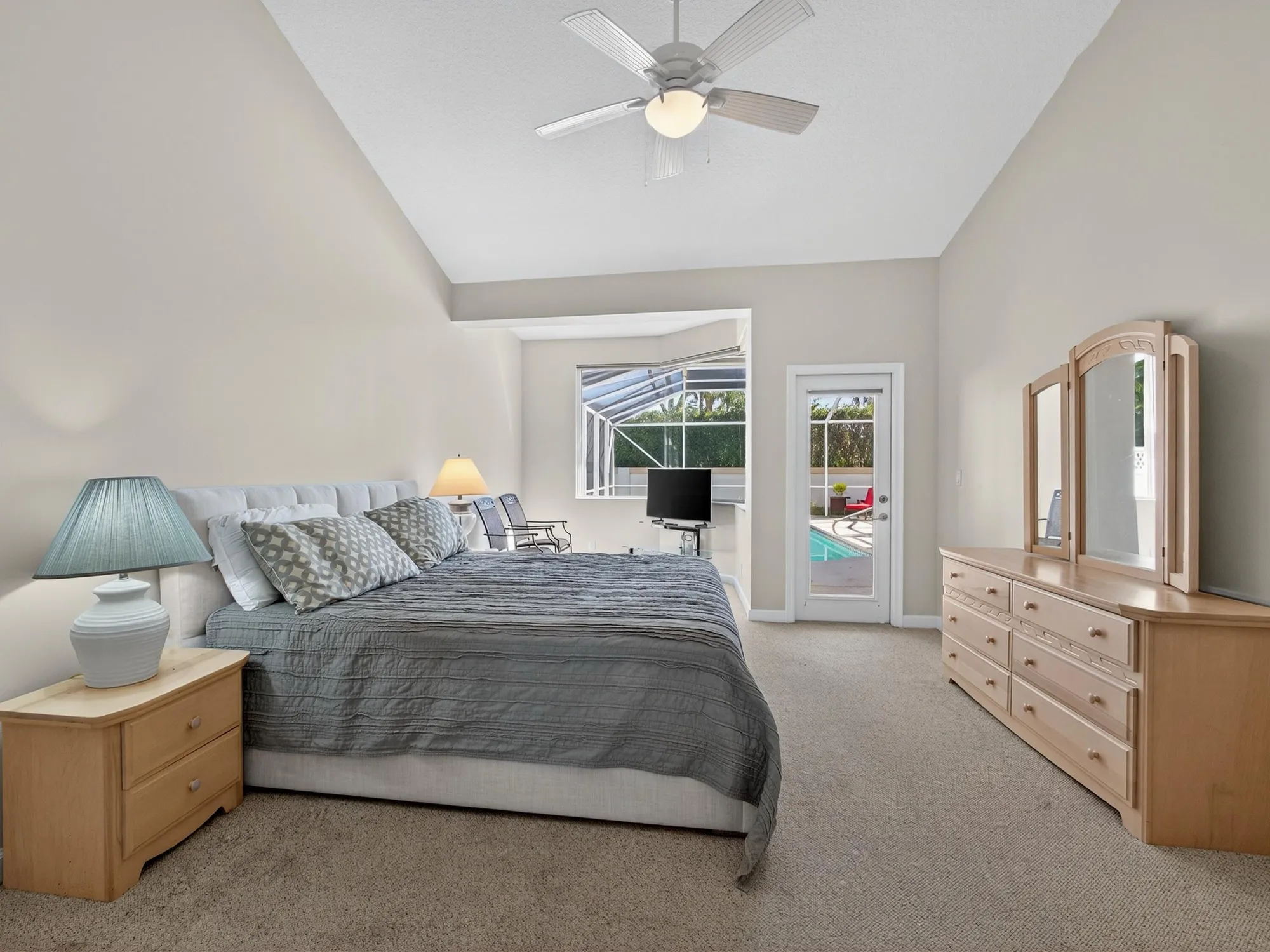 Property Slideshow image 28 of 64 | 7128 brunswick cir, Boynton Beach, FL, 33472