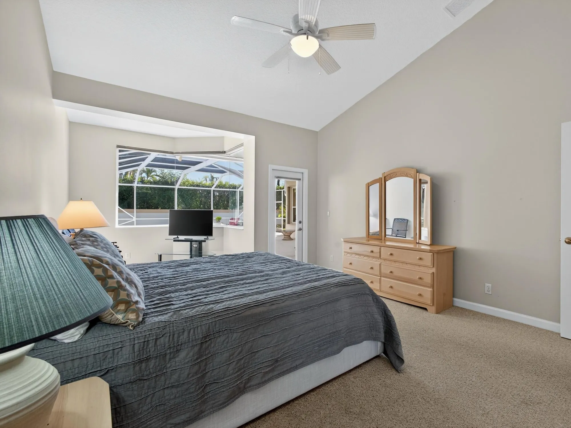 Property Slideshow image 29 of 64 | 7128 brunswick cir, Boynton Beach, FL, 33472