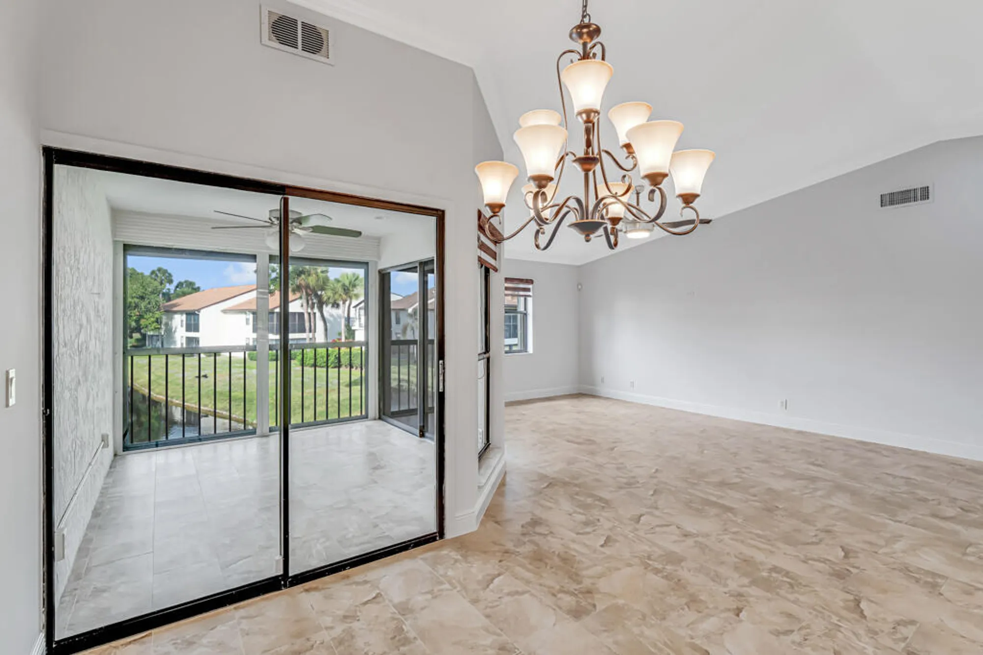 Property Slideshow image 15 of 46 | 3304 perimeter dr, Greenacres, FL, 33467