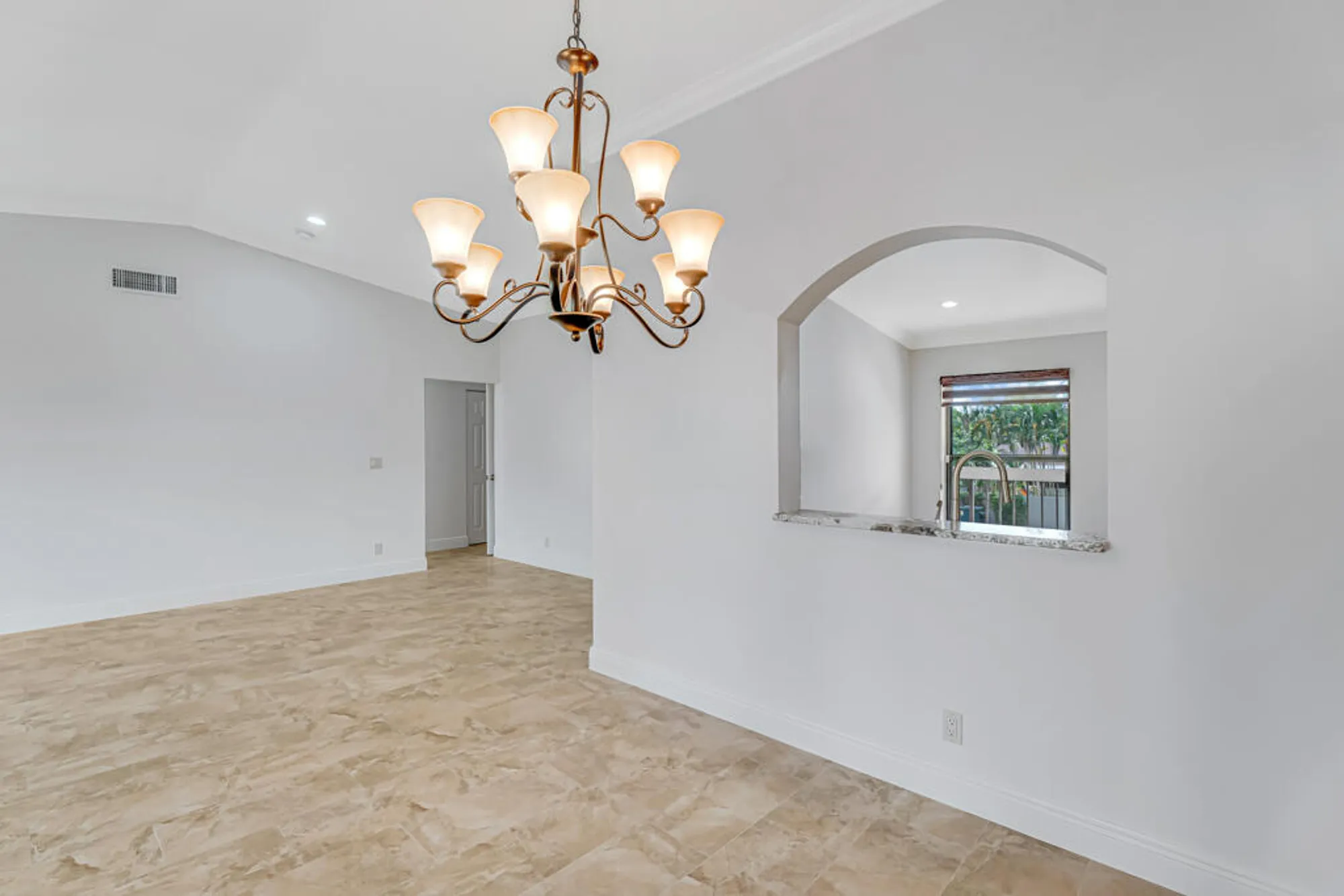 Property Slideshow image 14 of 46 | 3304 perimeter dr, Greenacres, FL, 33467