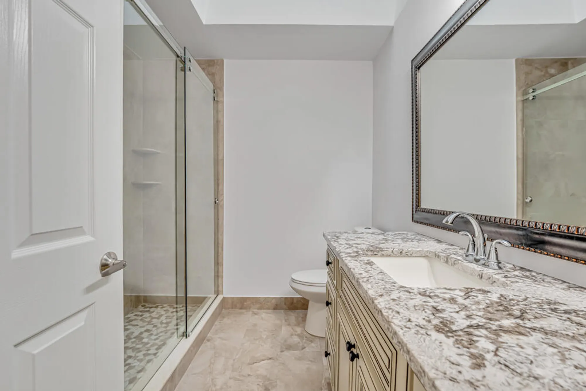 Property Slideshow image 31 of 46 | 3304 perimeter dr, Greenacres, FL, 33467