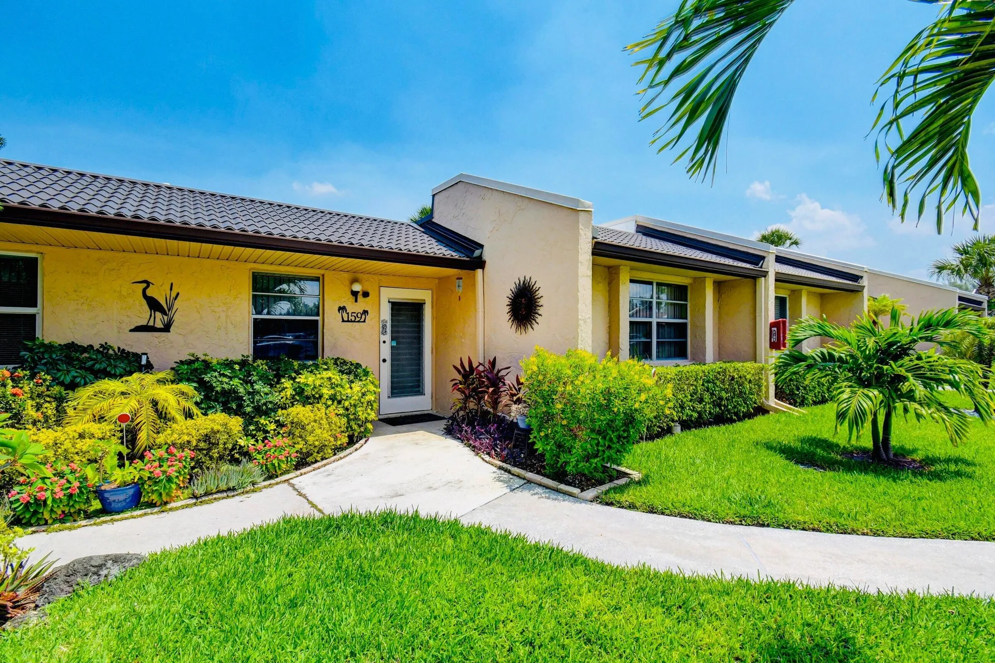 Property Slideshow image 1 of 23 | 159 lake meryl dr, West Palm Beach, FL, 33411