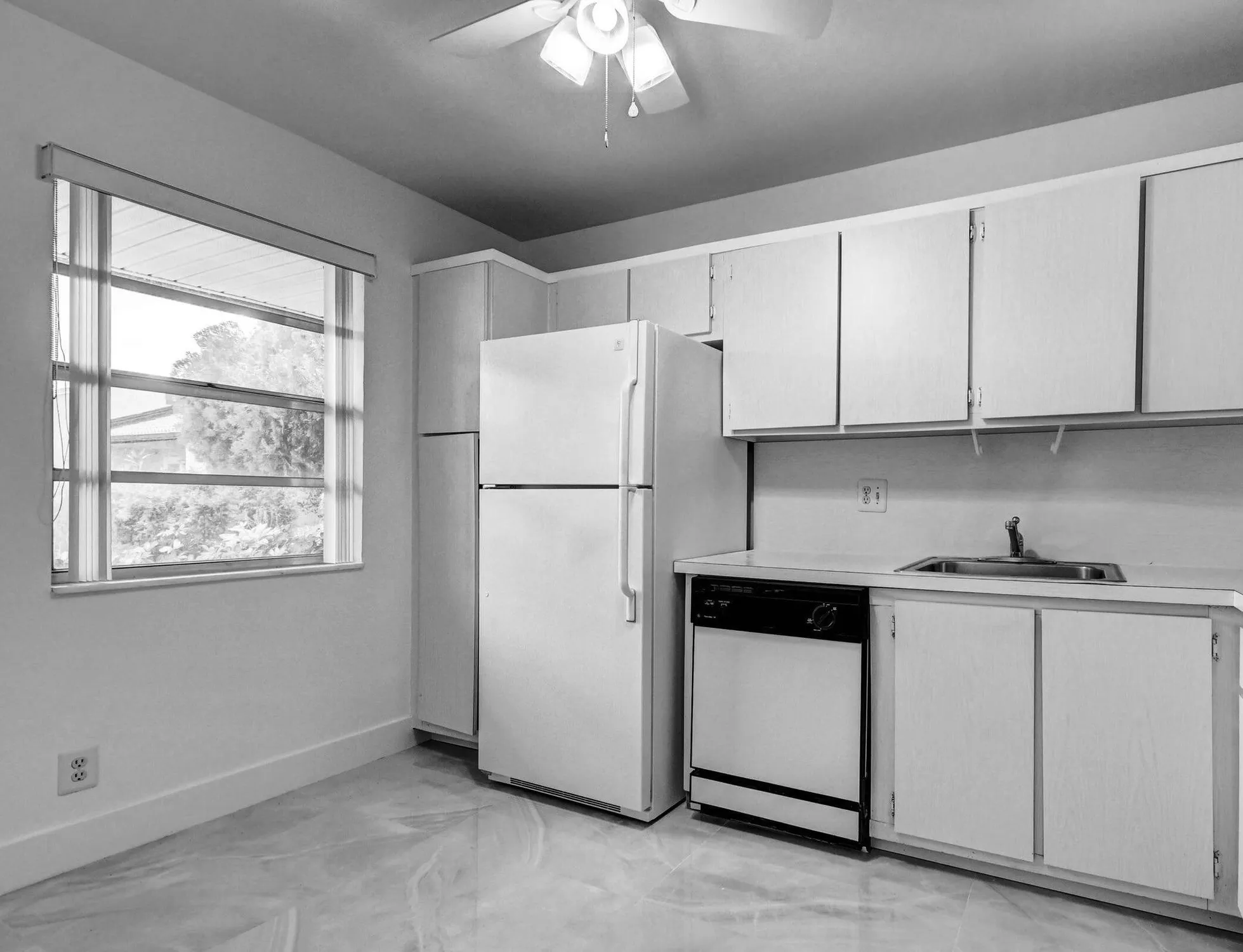 Property Slideshow image 6 of 23 | 159 lake meryl dr, West Palm Beach, FL, 33411