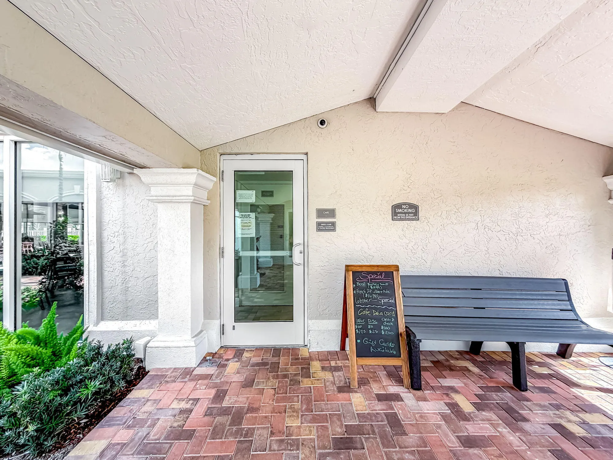 Property Slideshow image 37 of 41 | 6367 kings gate cir, Delray Beach, FL, 33484