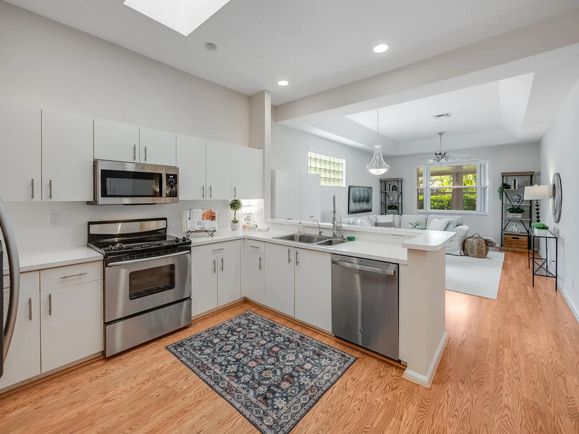 Property Slideshow image 13 of 39 | 4004 summer chase ct, Lake Worth, FL, 33467