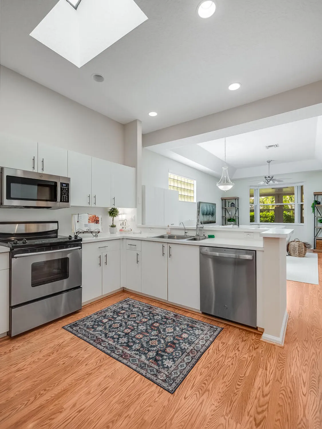 Property Slideshow image 14 of 39 | 4004 summer chase ct, Lake Worth, FL, 33467