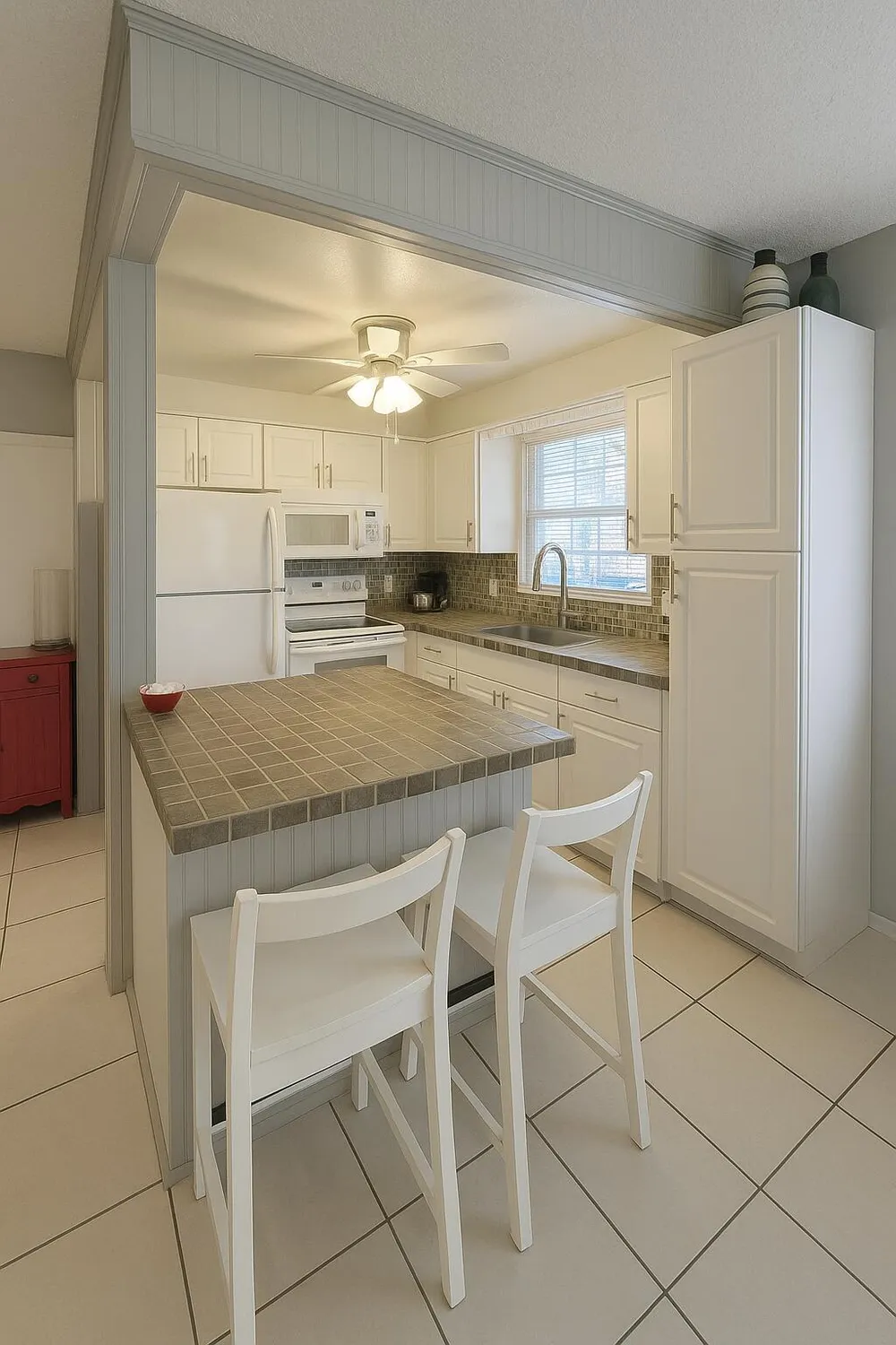 Property Slideshow image 5 of 28 | 76 dorchester d, West Palm Beach, FL, 33417