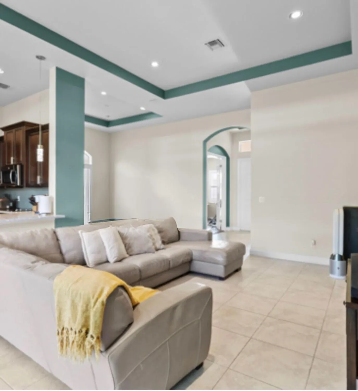Property Slideshow image 23 of 72 | 10937 sw visconti way, Port Saint Lucie, FL, 34986