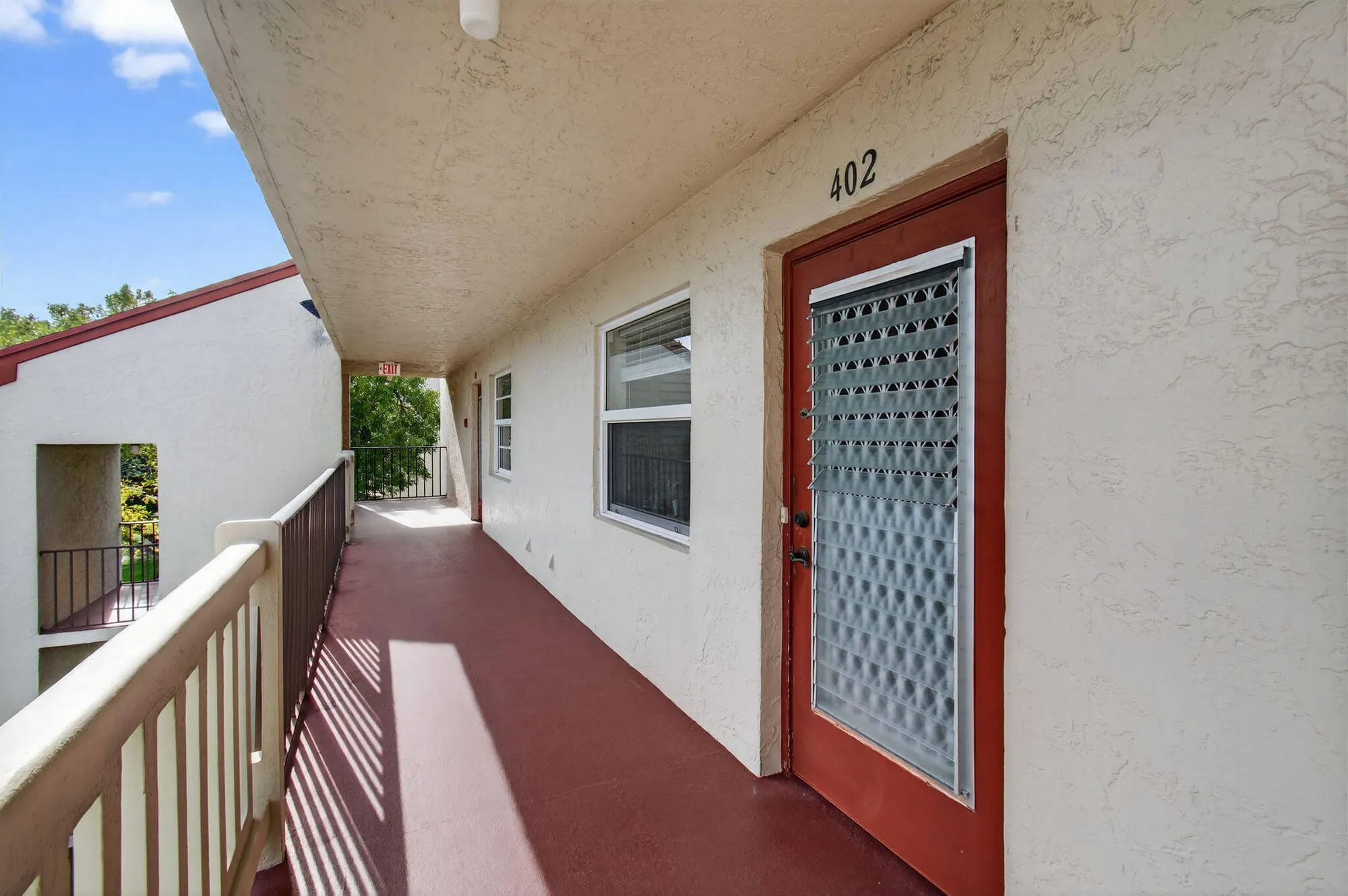Property Slideshow image 3 of 45 | 25 abbey ln apt 402, Delray Beach, FL, 33446