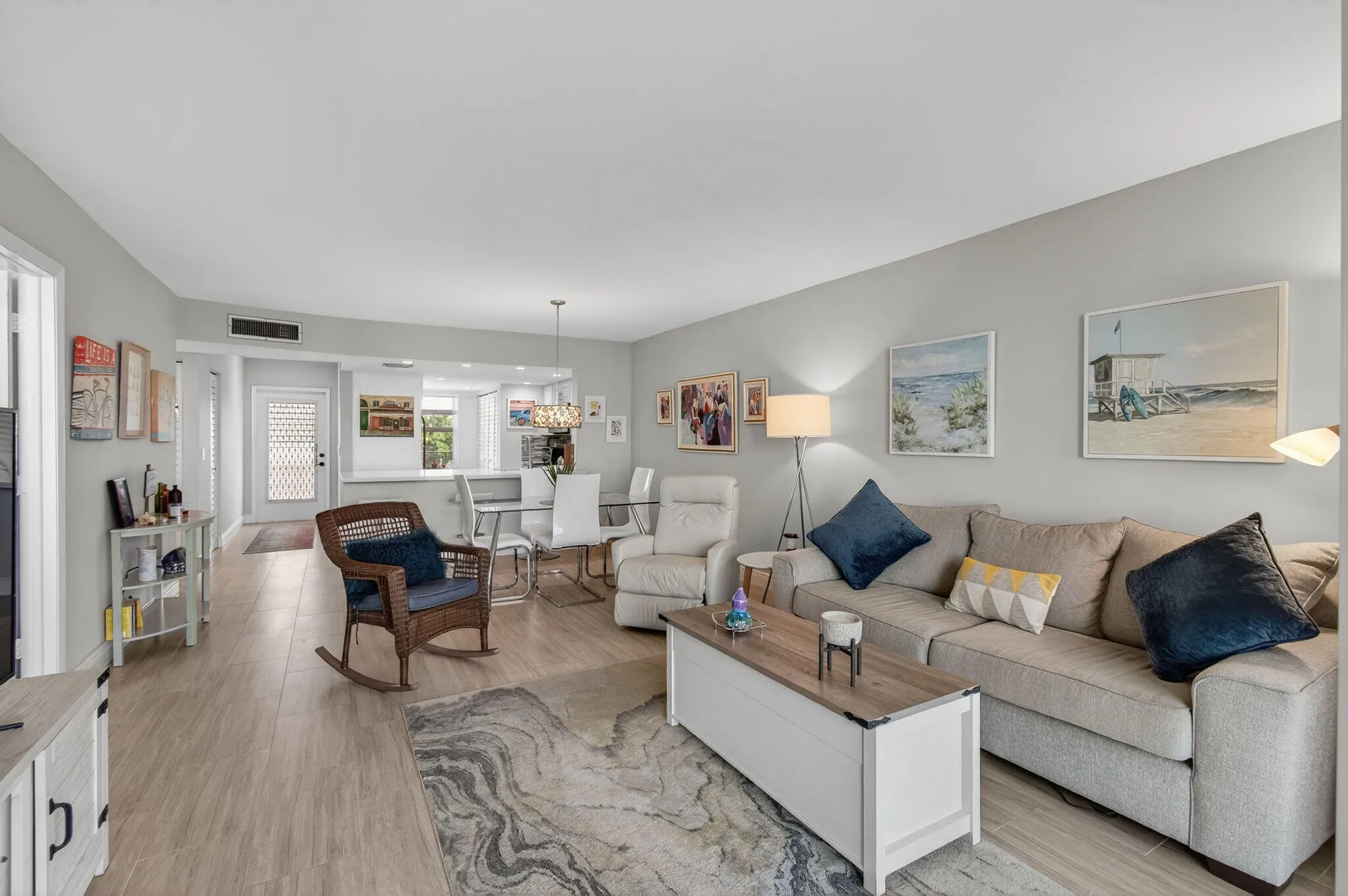 Property Slideshow image 24 of 45 | 25 abbey ln apt 402, Delray Beach, FL, 33446