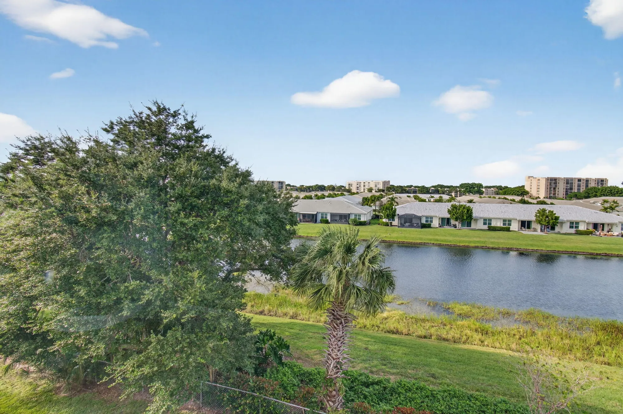Property Slideshow image 23 of 45 | 25 abbey ln apt 402, Delray Beach, FL, 33446