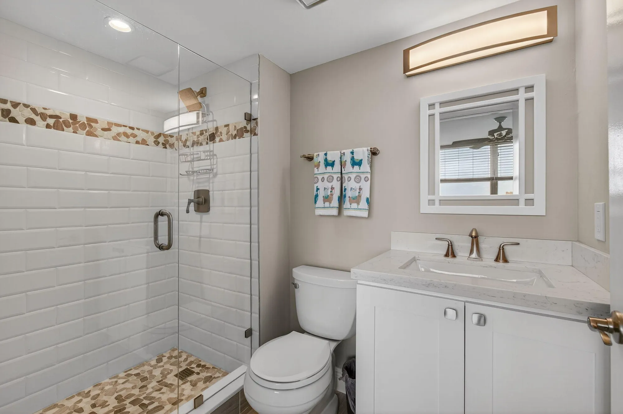 Property Slideshow image 33 of 45 | 25 abbey ln apt 402, Delray Beach, FL, 33446