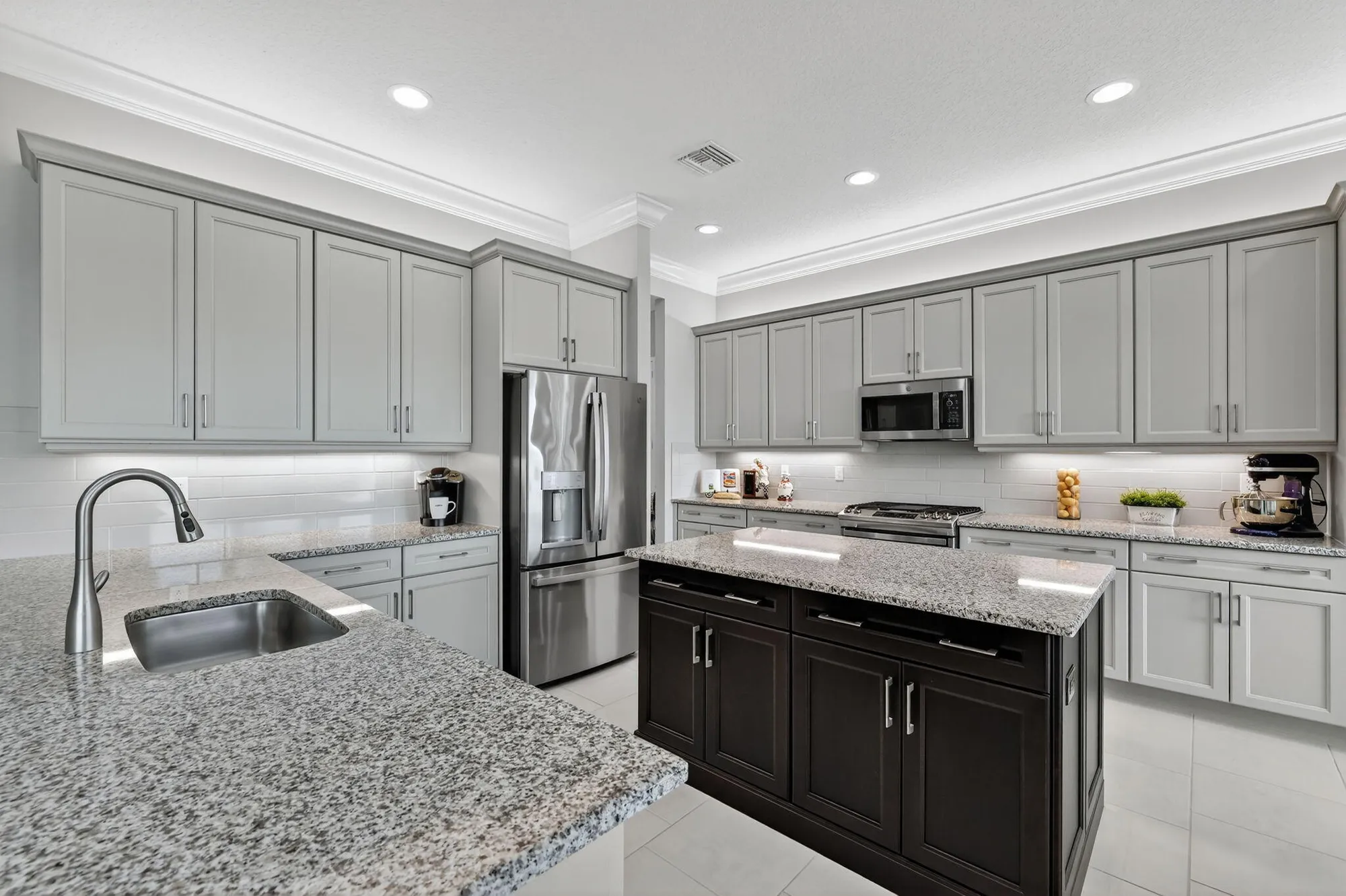 Property Slideshow image 16 of 98 | 11734 sw coronado springs dr, Port Saint Lucie, FL, 34987