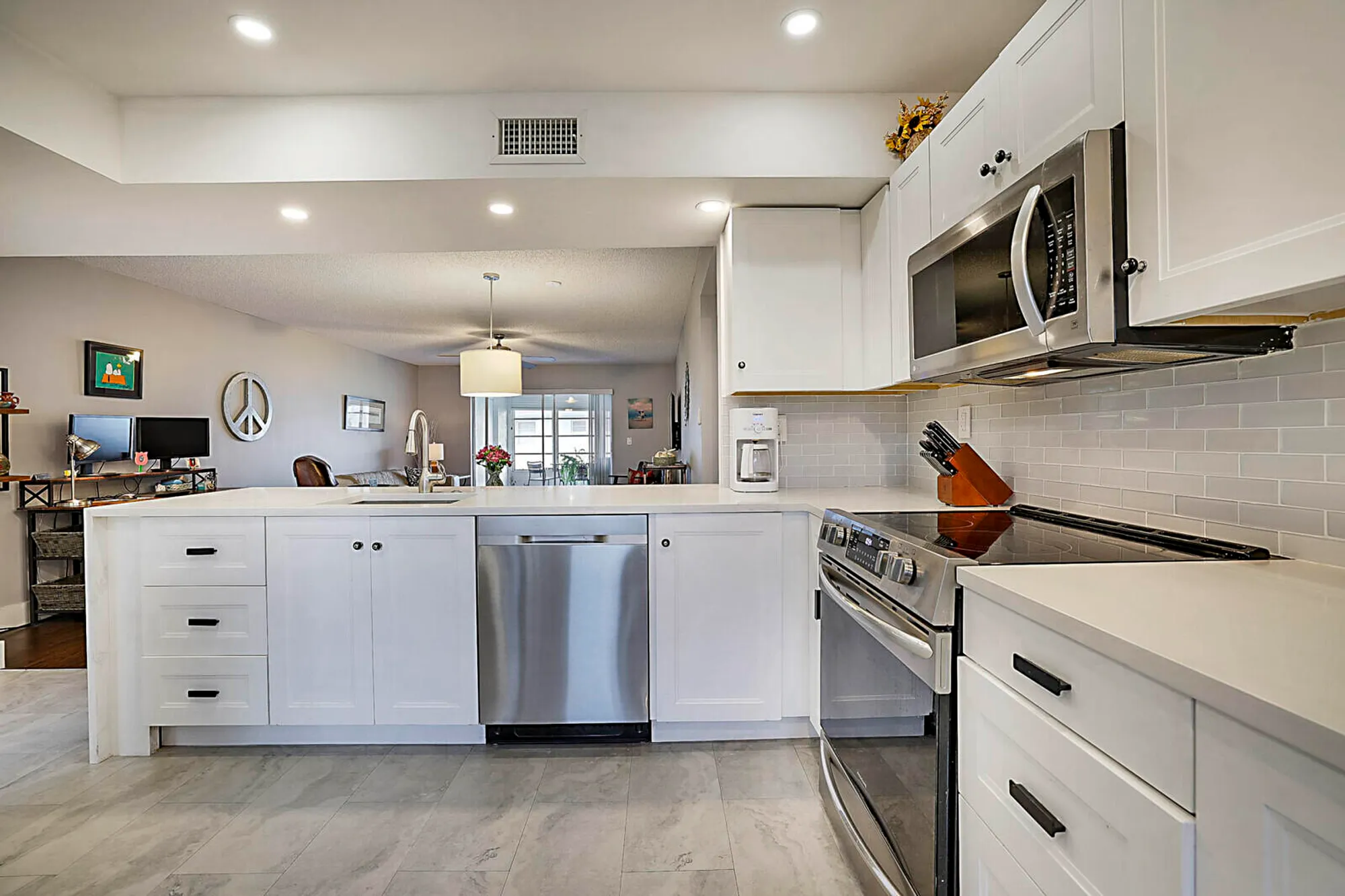 Property Slideshow image 12 of 23 | 14873 cumberland dr 2020, Delray Beach, FL, 33446