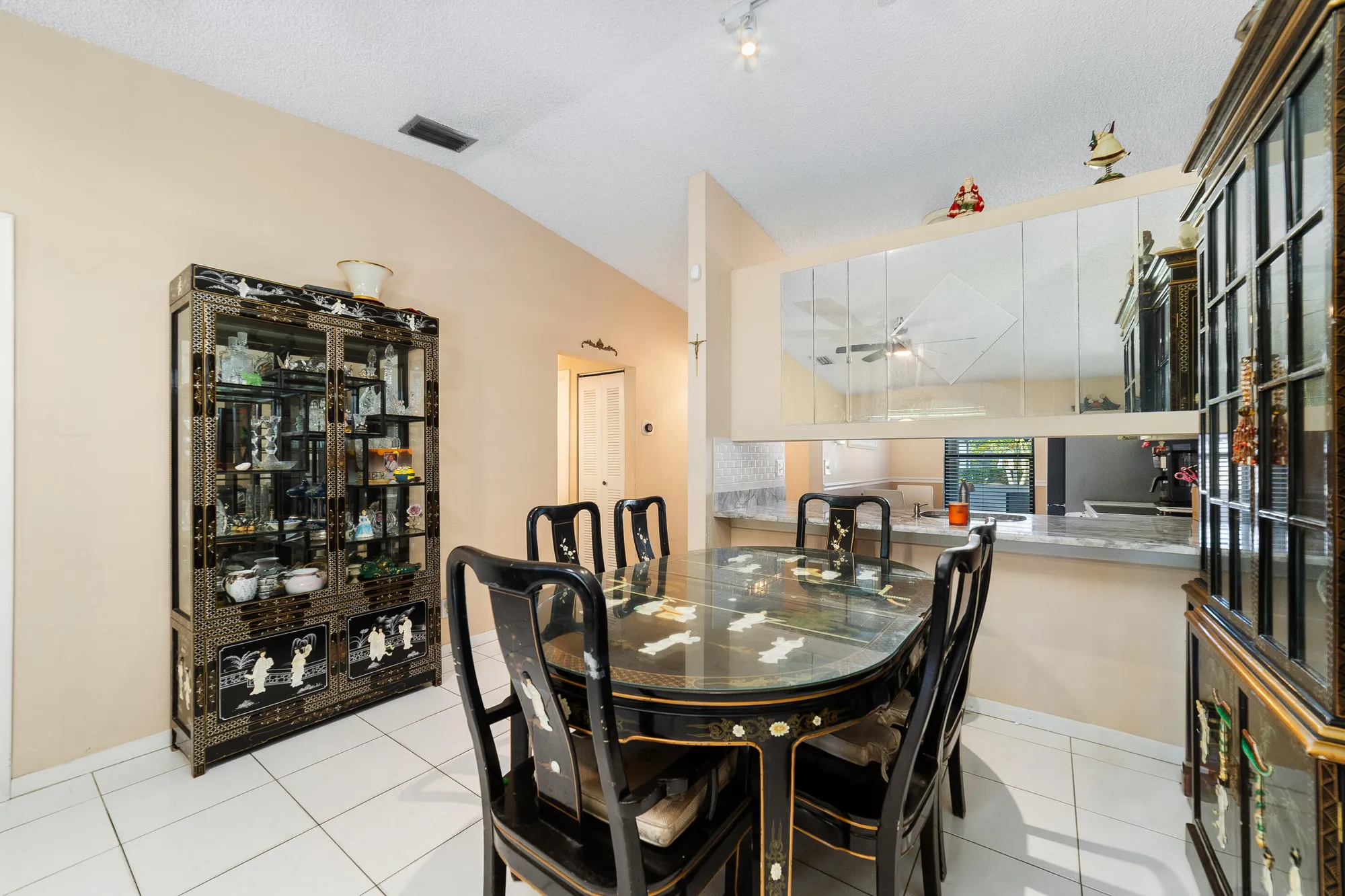Property Slideshow image 4 of 25 | 15979 forsythia cir, Delray Beach, FL, 33484