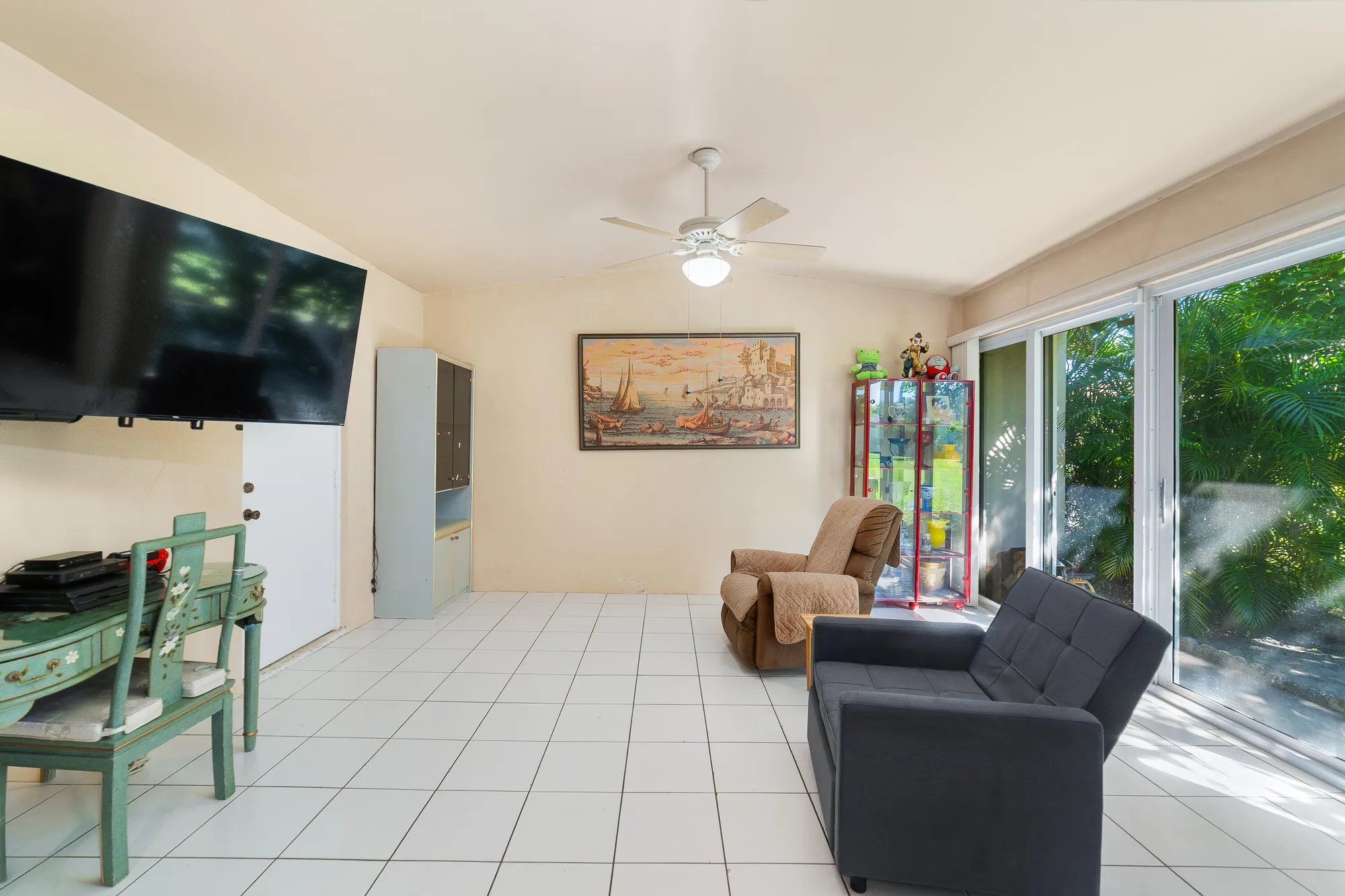 Property Slideshow image 7 of 25 | 15979 forsythia cir, Delray Beach, FL, 33484