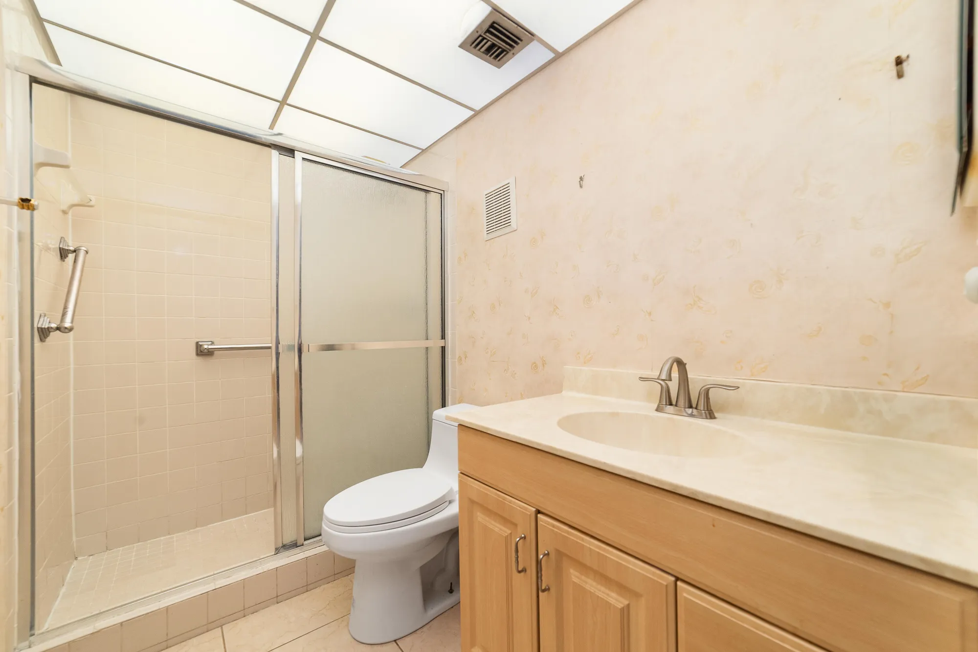 Property Slideshow image 19 of 25 | 15979 forsythia cir, Delray Beach, FL, 33484