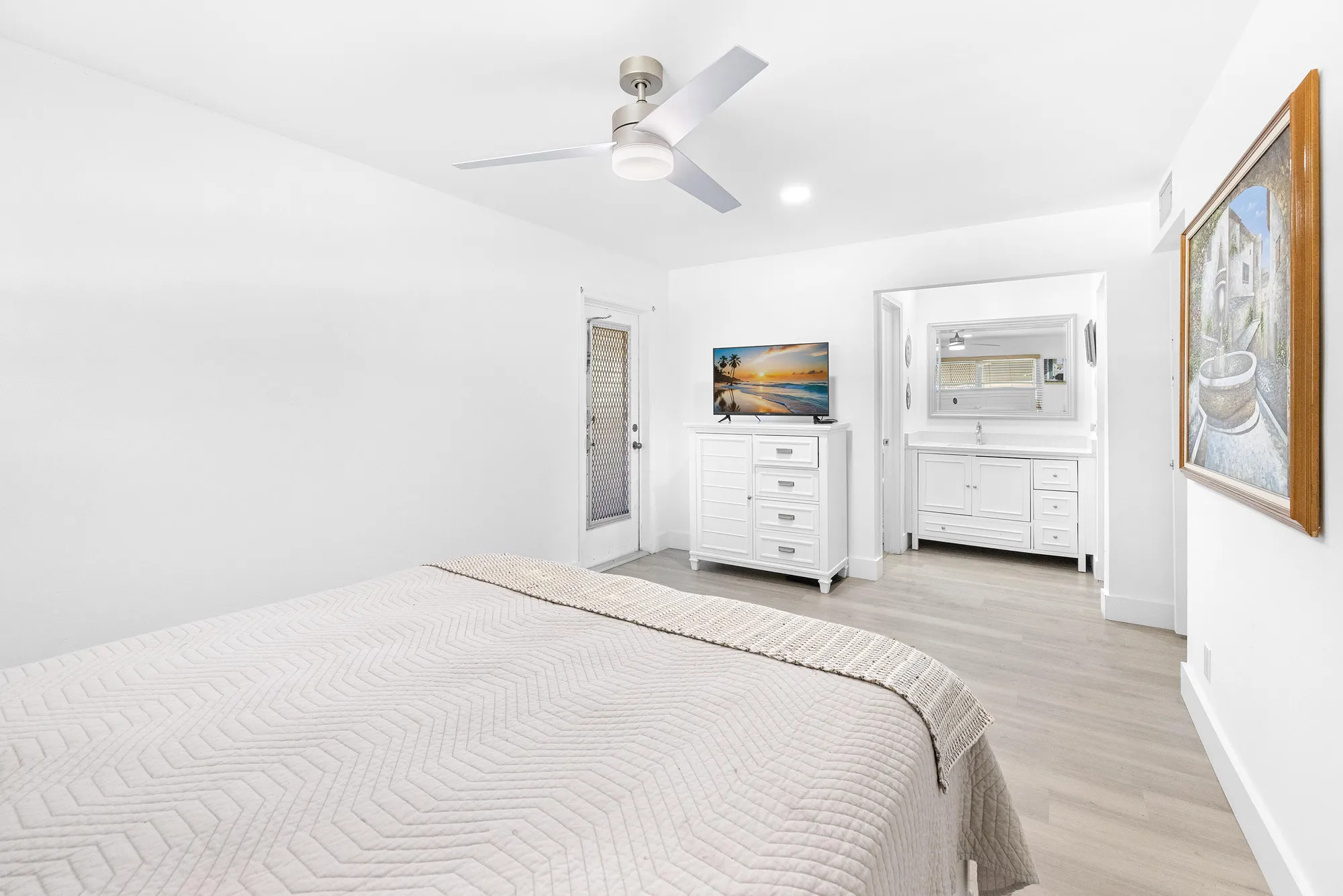 Property Slideshow image 14 of 34 | 1022 circle dr a, Delray Beach, FL, 33445