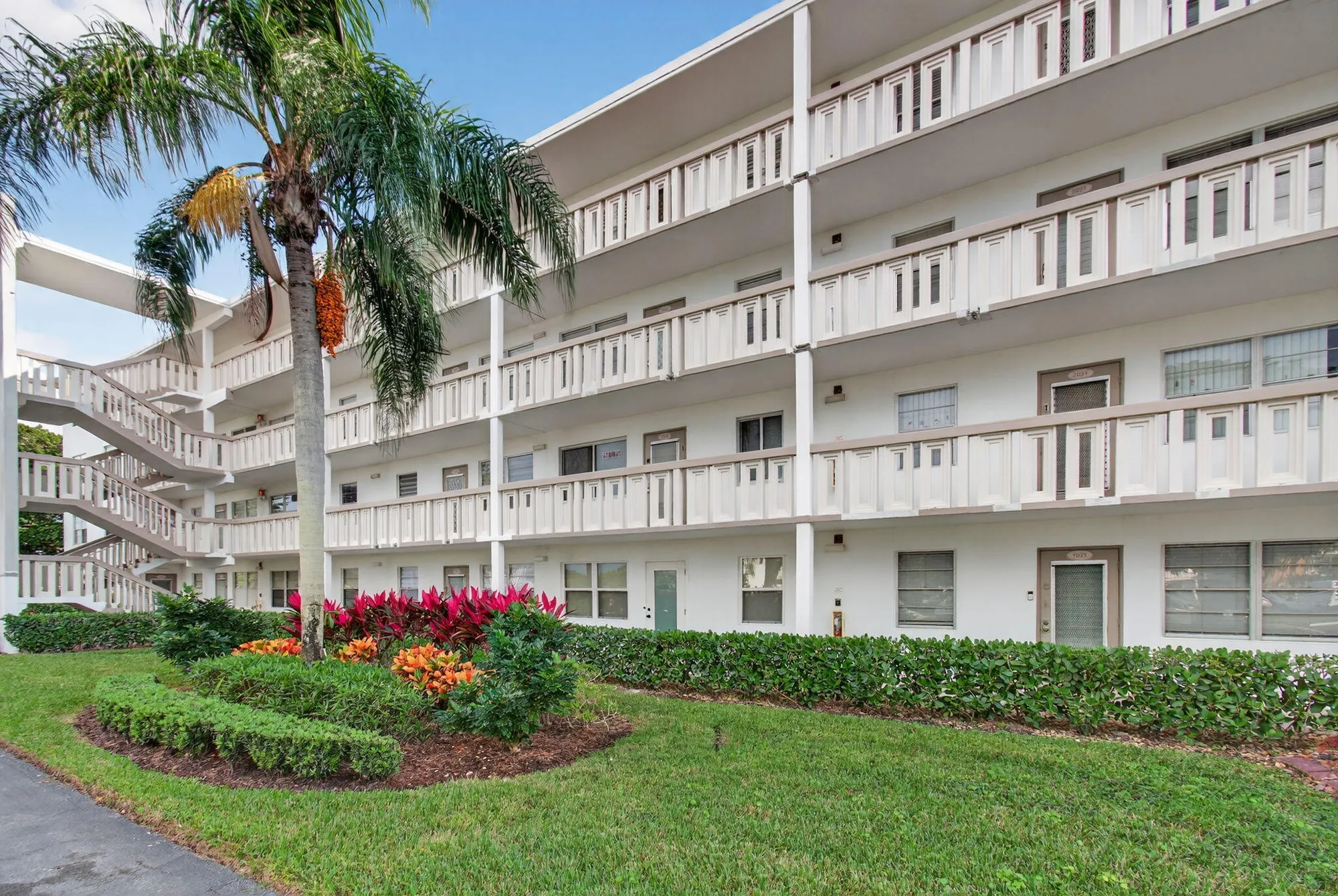 Property Slideshow image 39 of 92 | 3032 rexford b, Boca Raton, FL, 33434