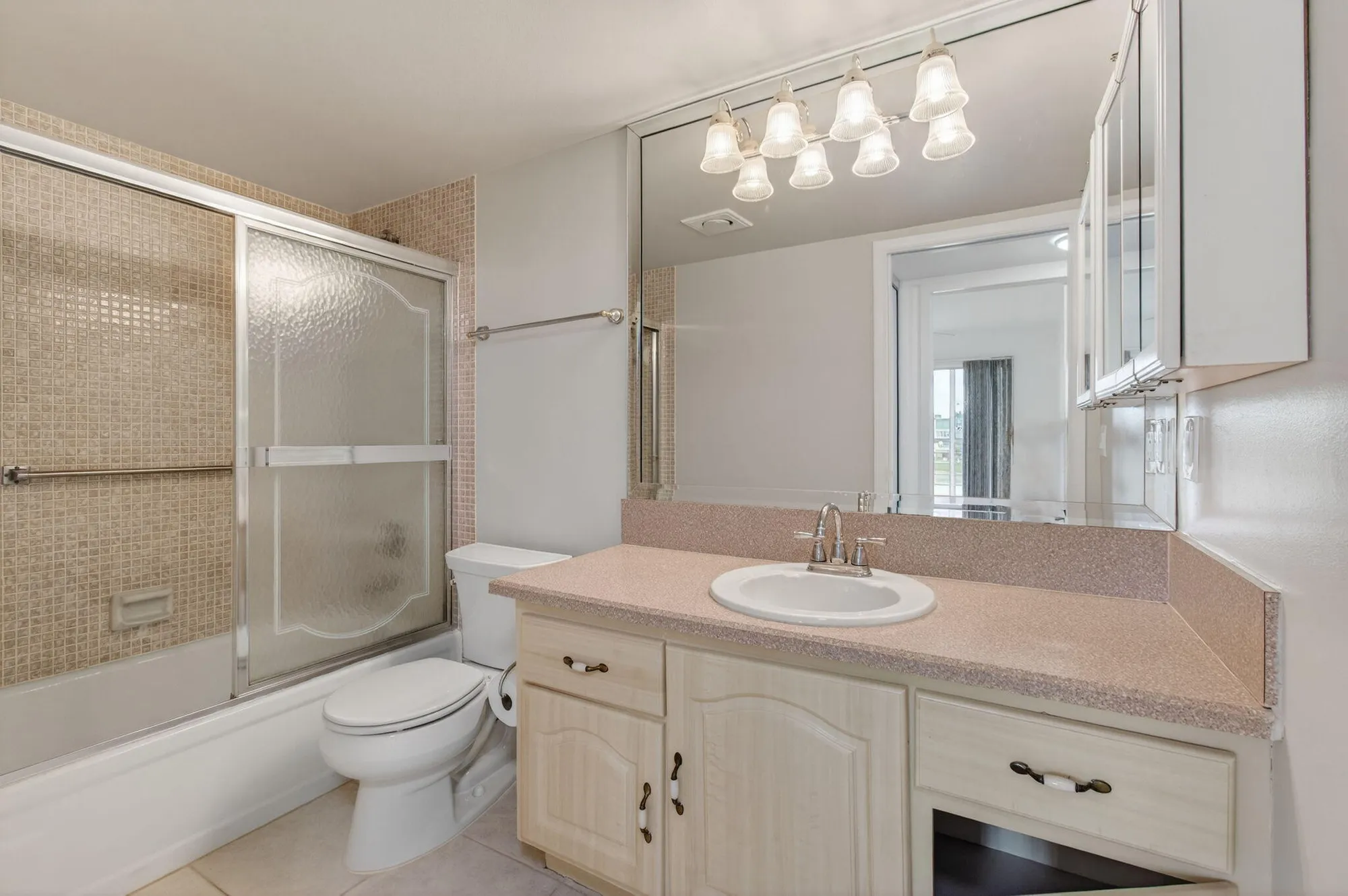 Property Slideshow image 28 of 92 | 3032 rexford b, Boca Raton, FL, 33434