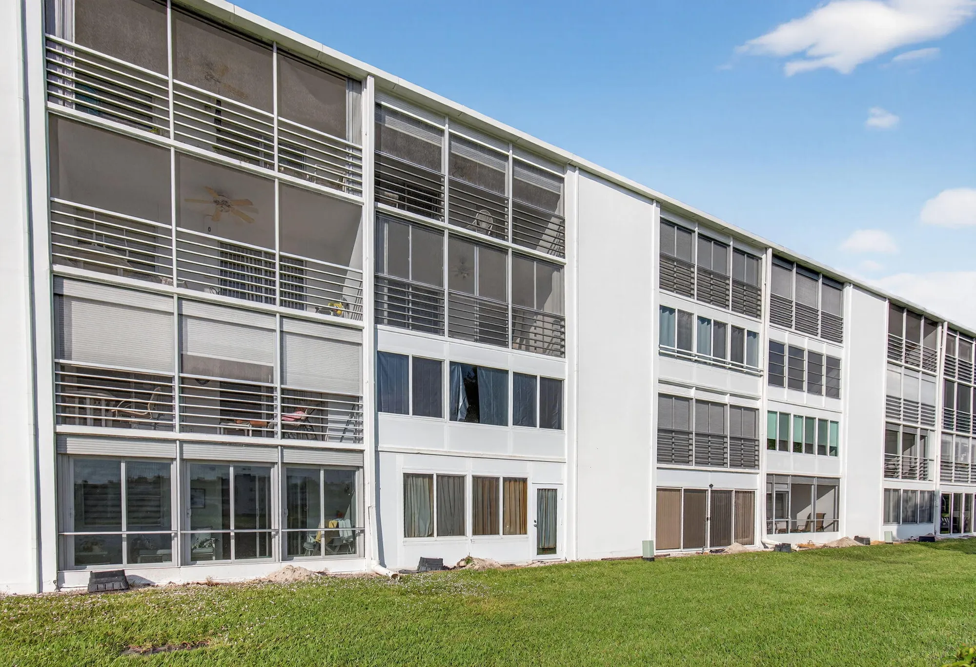 Property Slideshow image 47 of 92 | 3032 rexford b, Boca Raton, FL, 33434