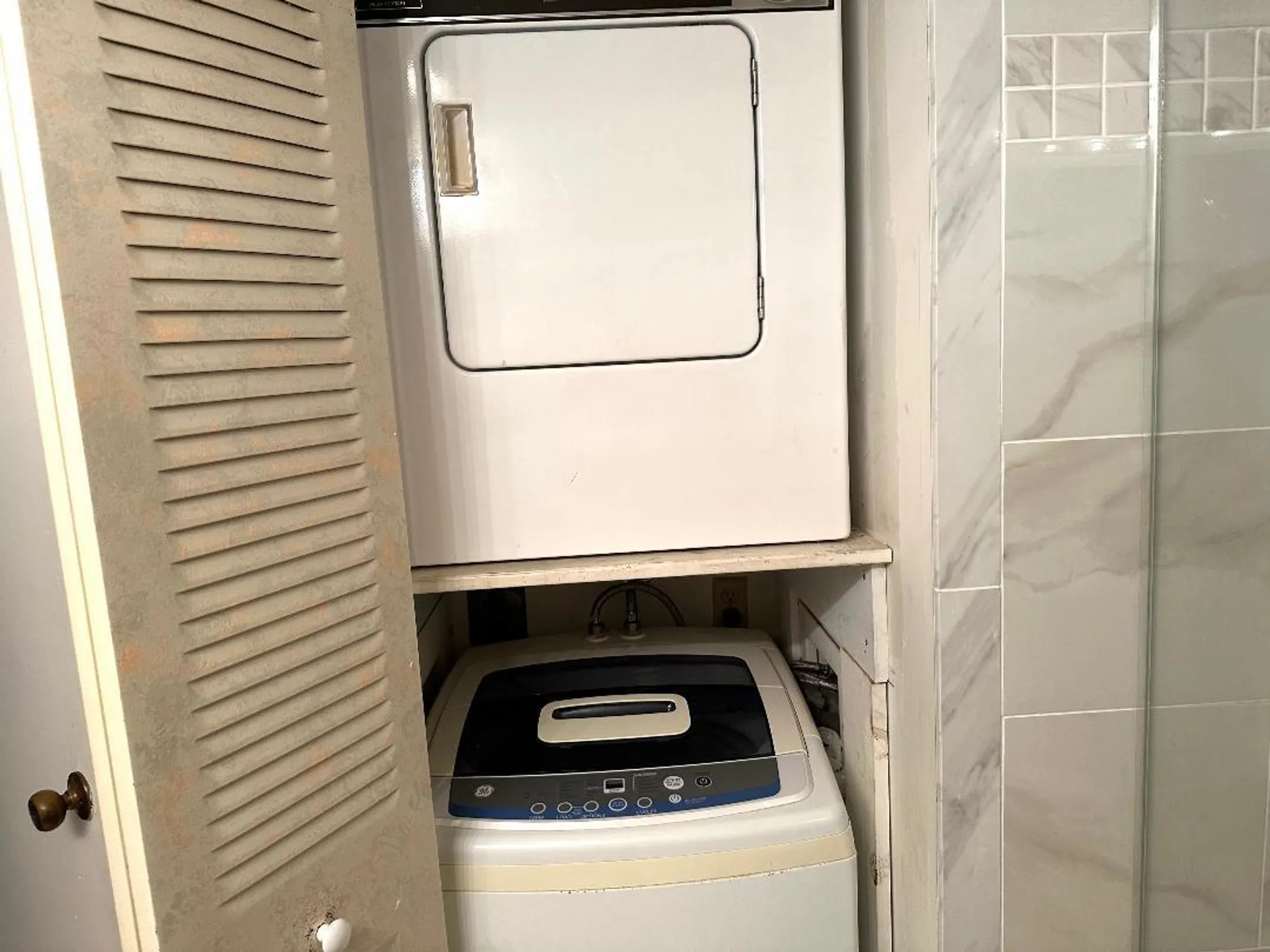 Property Slideshow image 10 of 15 | 8305 casa del lago e, Boca Raton, FL, 33433