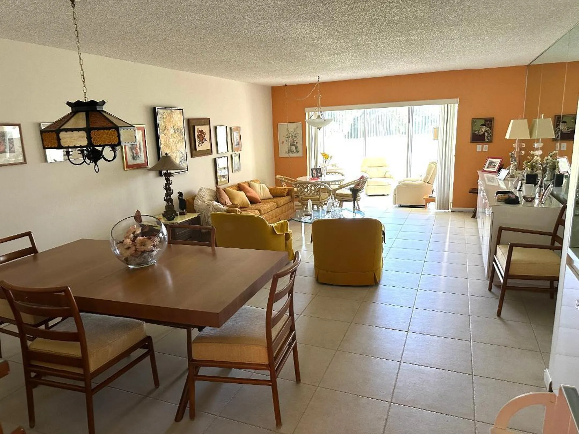 Property Slideshow image 5 of 15 | 8305 casa del lago e, Boca Raton, FL, 33433